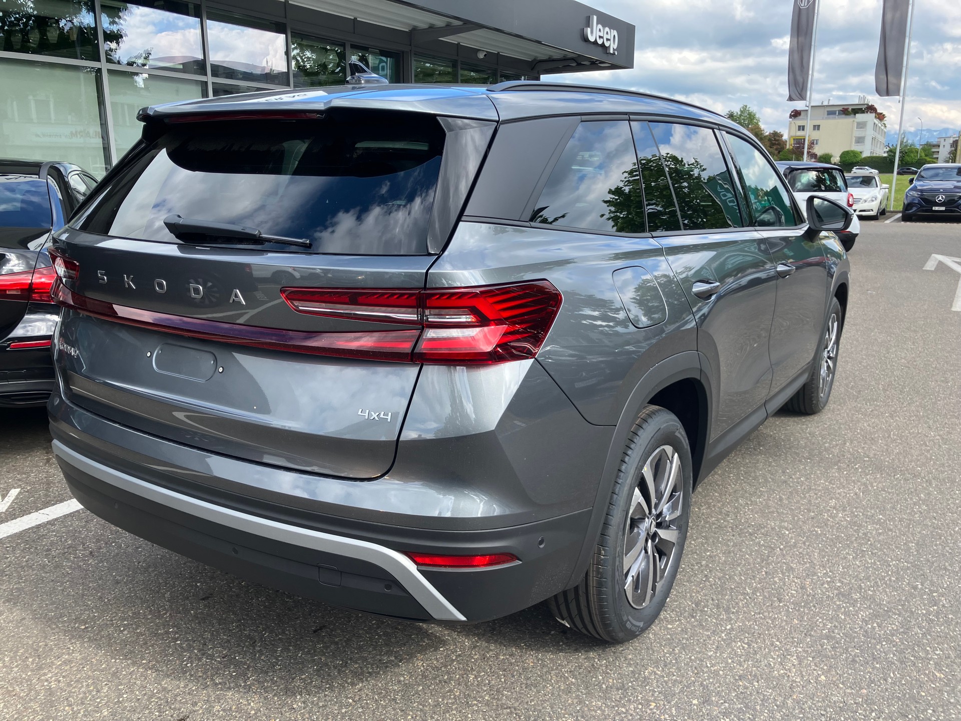 SKODA Kodiaq 2.0 TSI Dynamic 4x4 DSG - 5