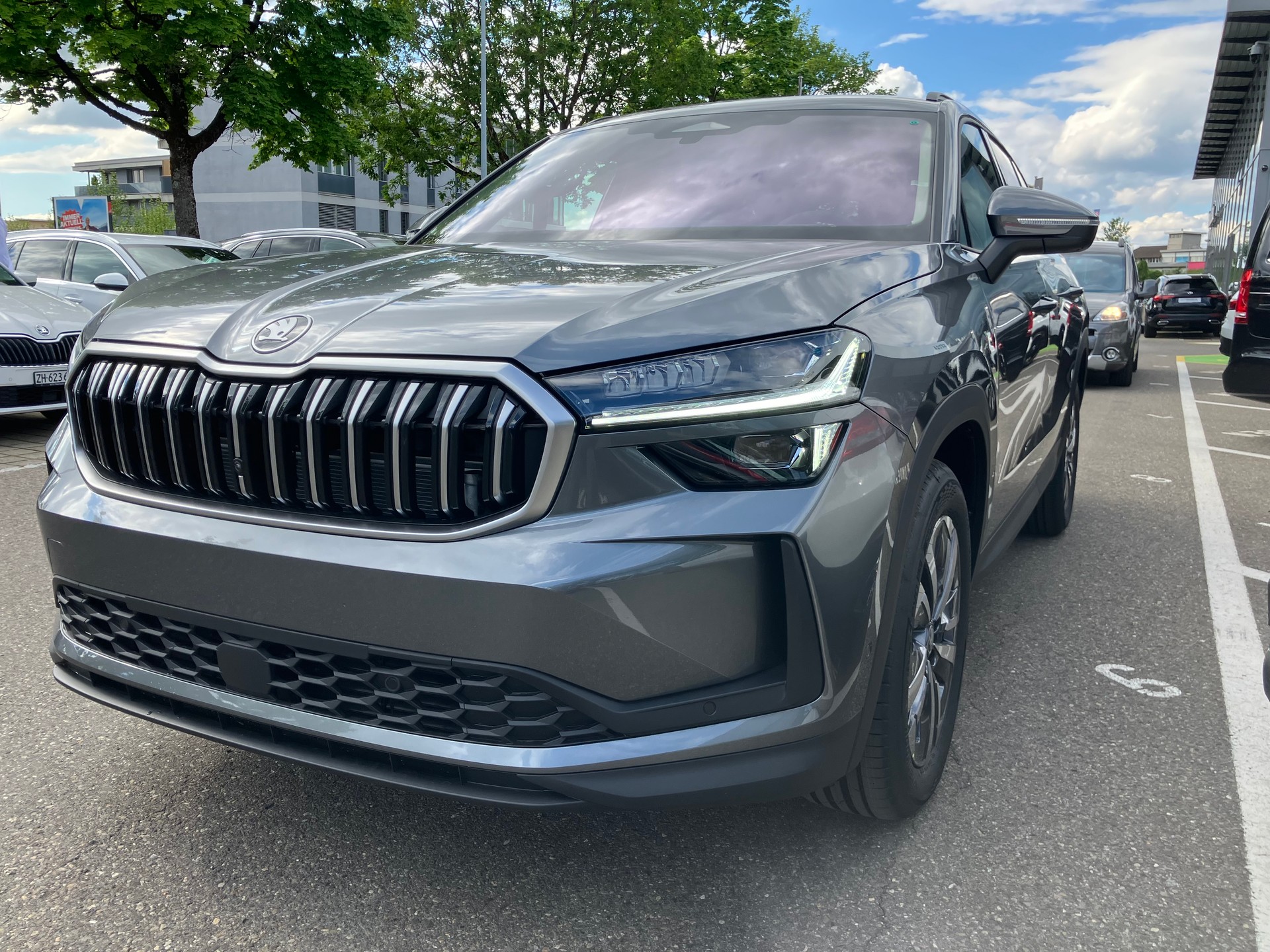 SKODA Kodiaq 2.0 TSI Dynamic 4x4 DSG - 3