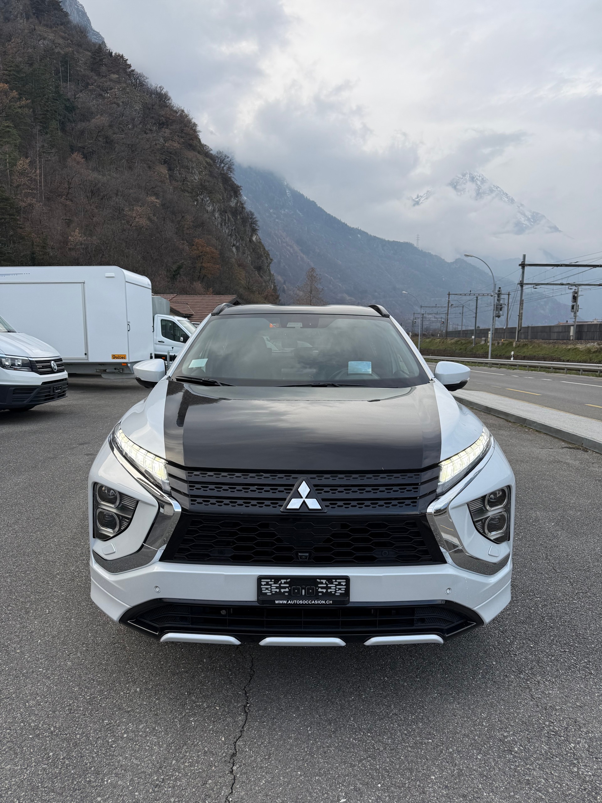 MITSUBISHI Eclipse Cross 2.4 PHEV Instyle 4WD - 3