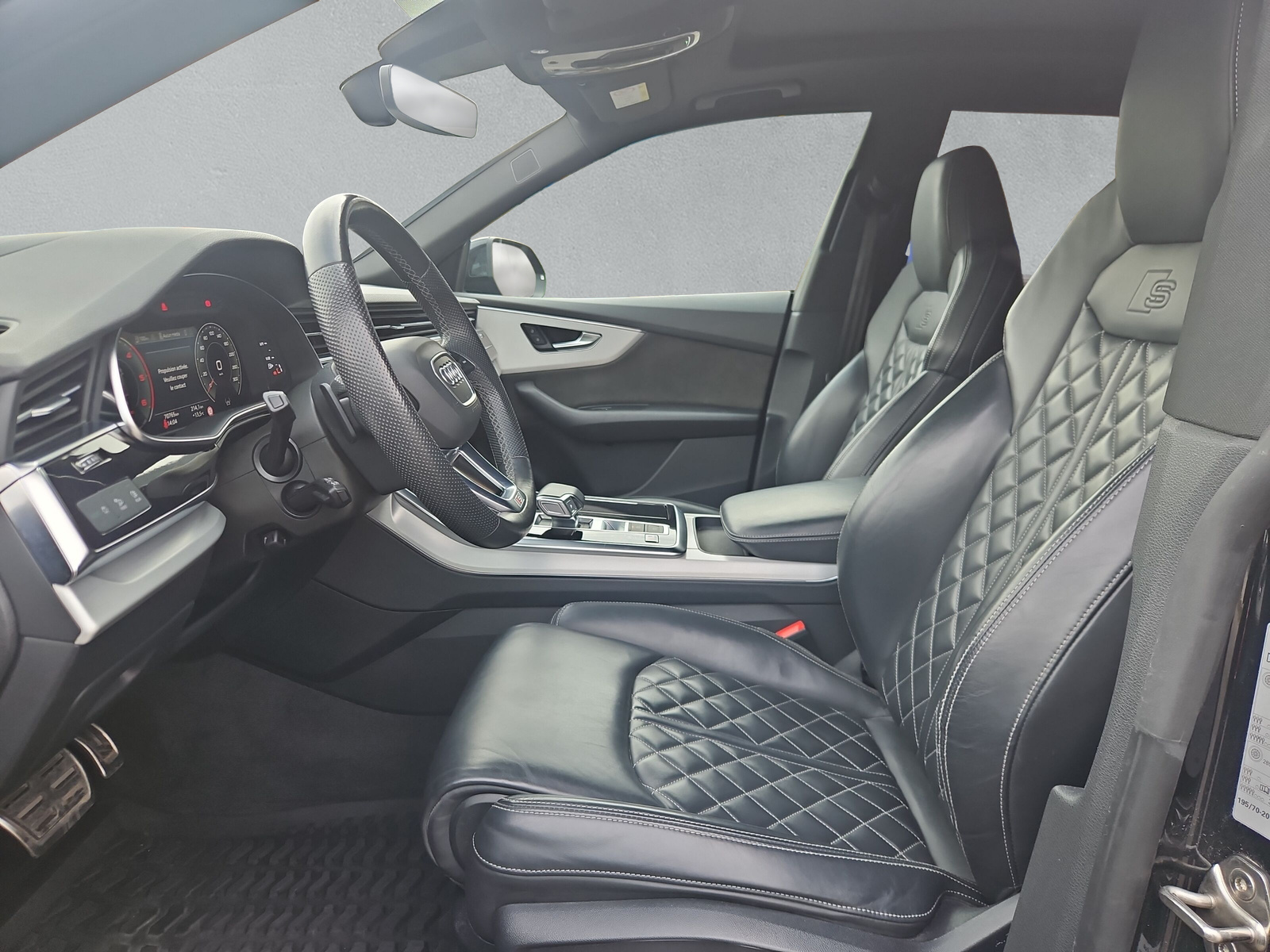 AUDI Q8 50 TDI Black Edition Quattro - 11