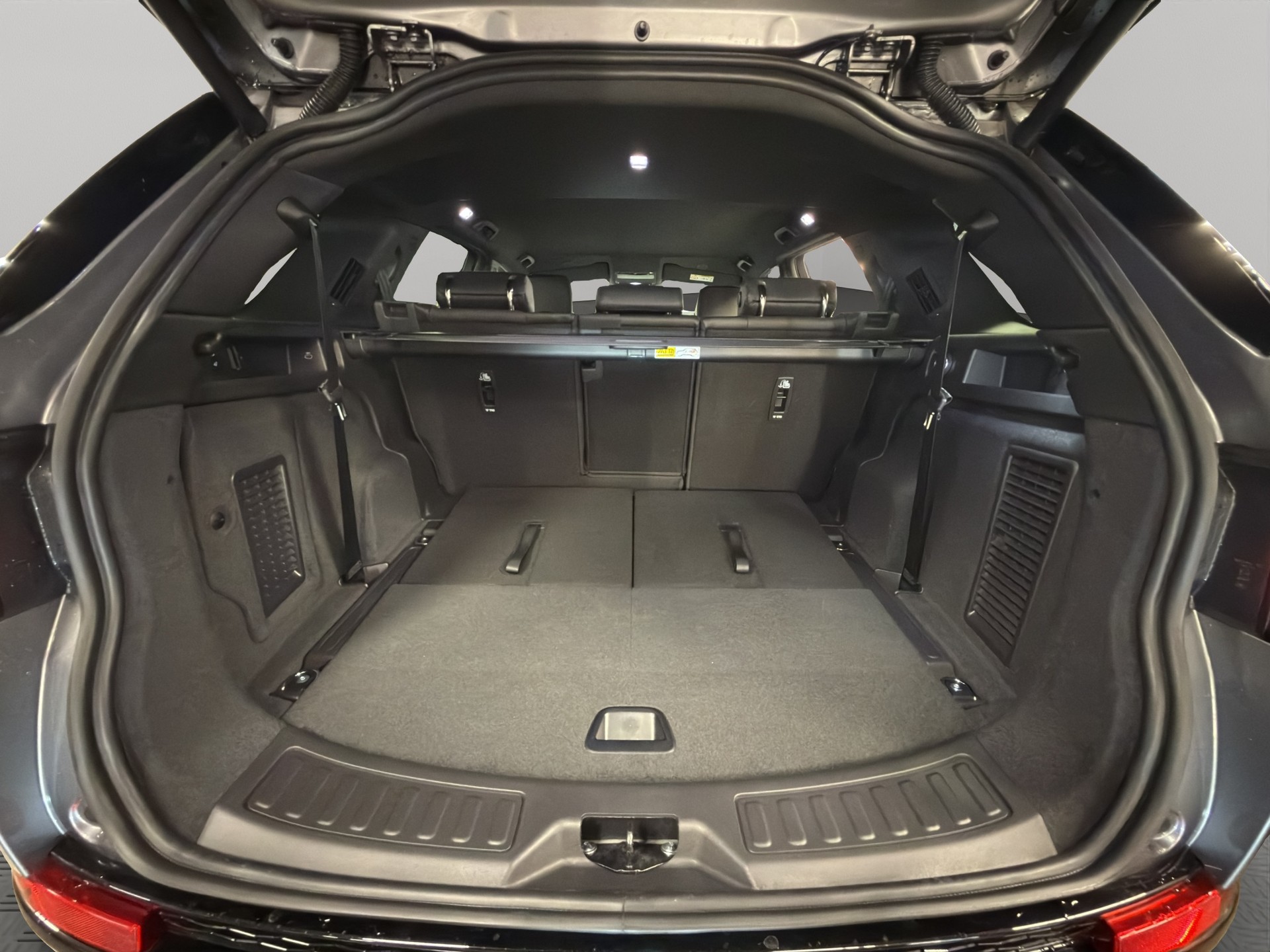 LAND ROVER Discovery Sport 2.0 D I4 200 Landmark - 12