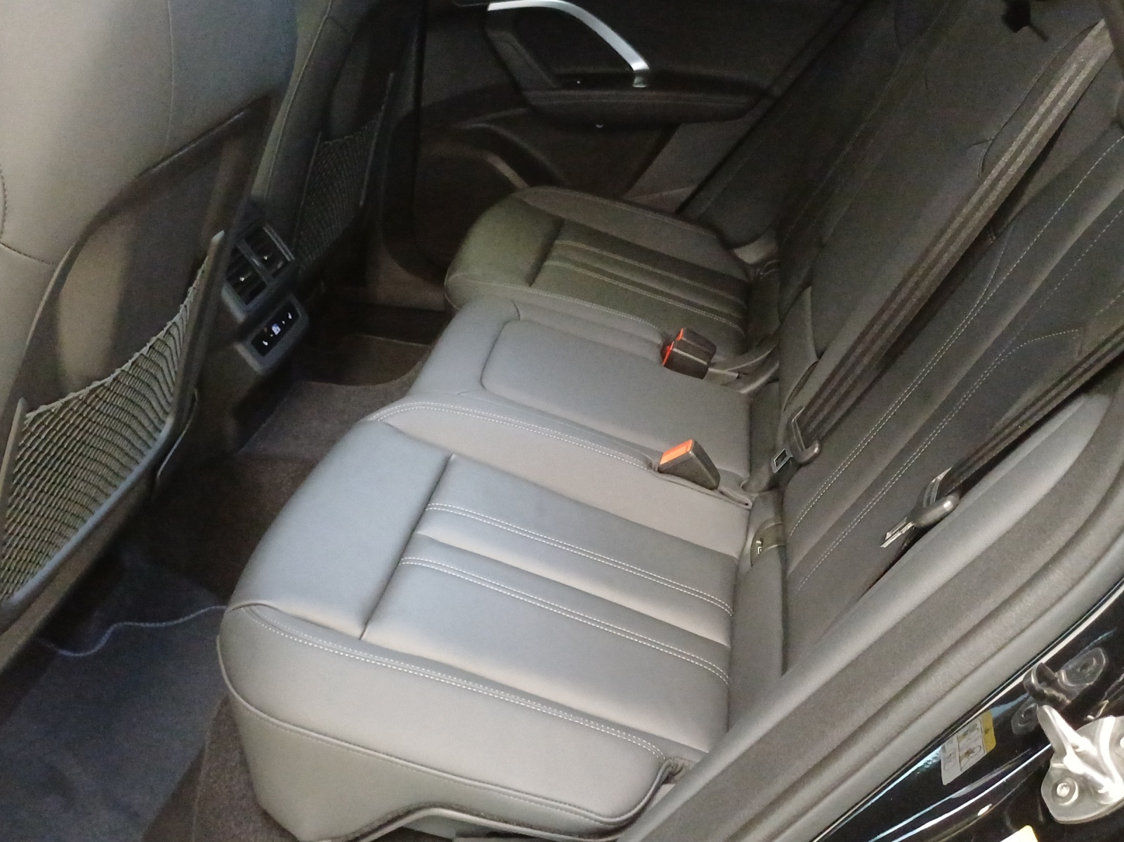 AUDI Q5 e-hybrid quattro 270 kW S-tronic - 12