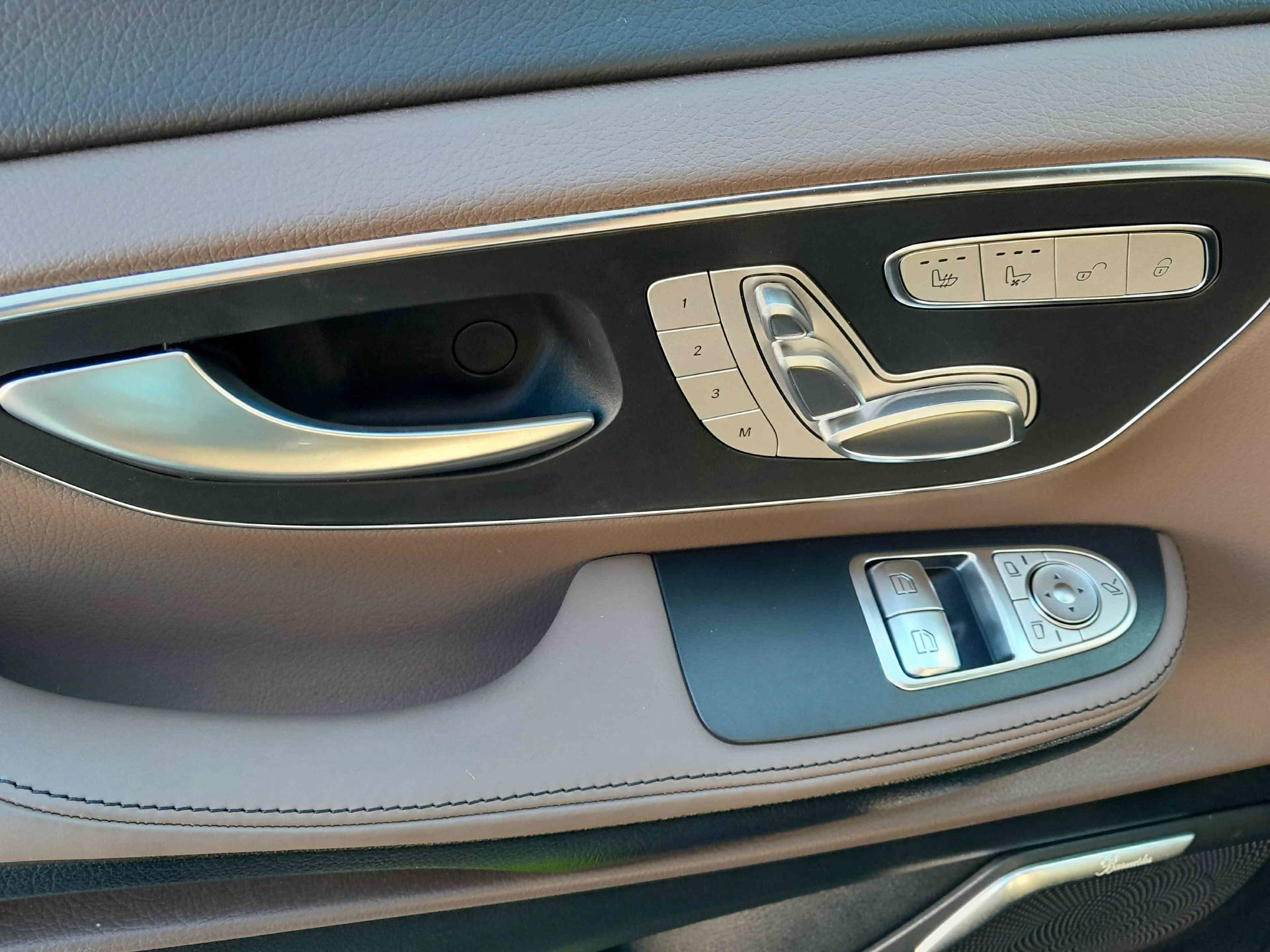 MERCEDES-BENZ V 300 d Exclusive L 4x4 - 12