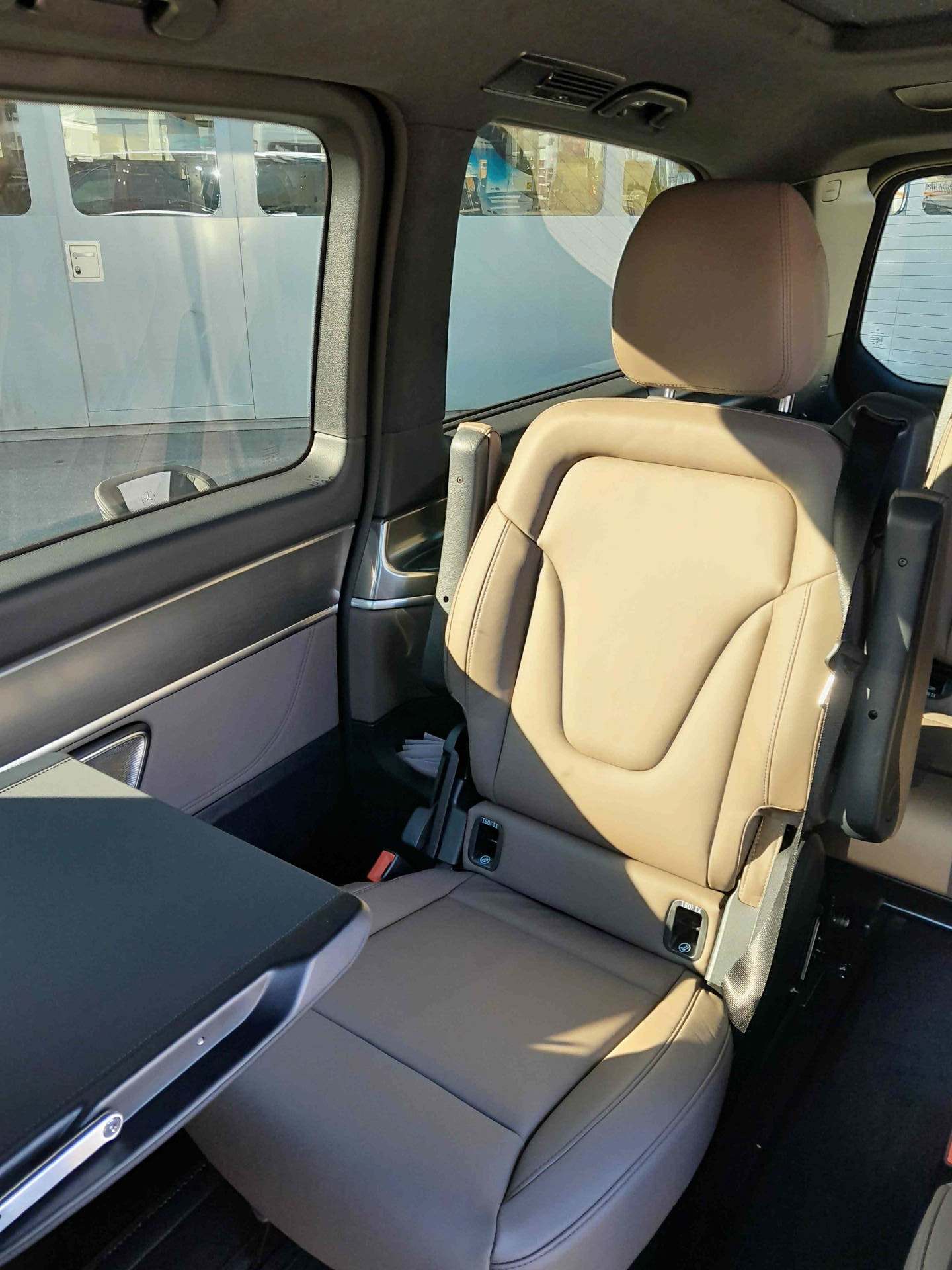 MERCEDES-BENZ V 300 d Exclusive L 4x4 - 18