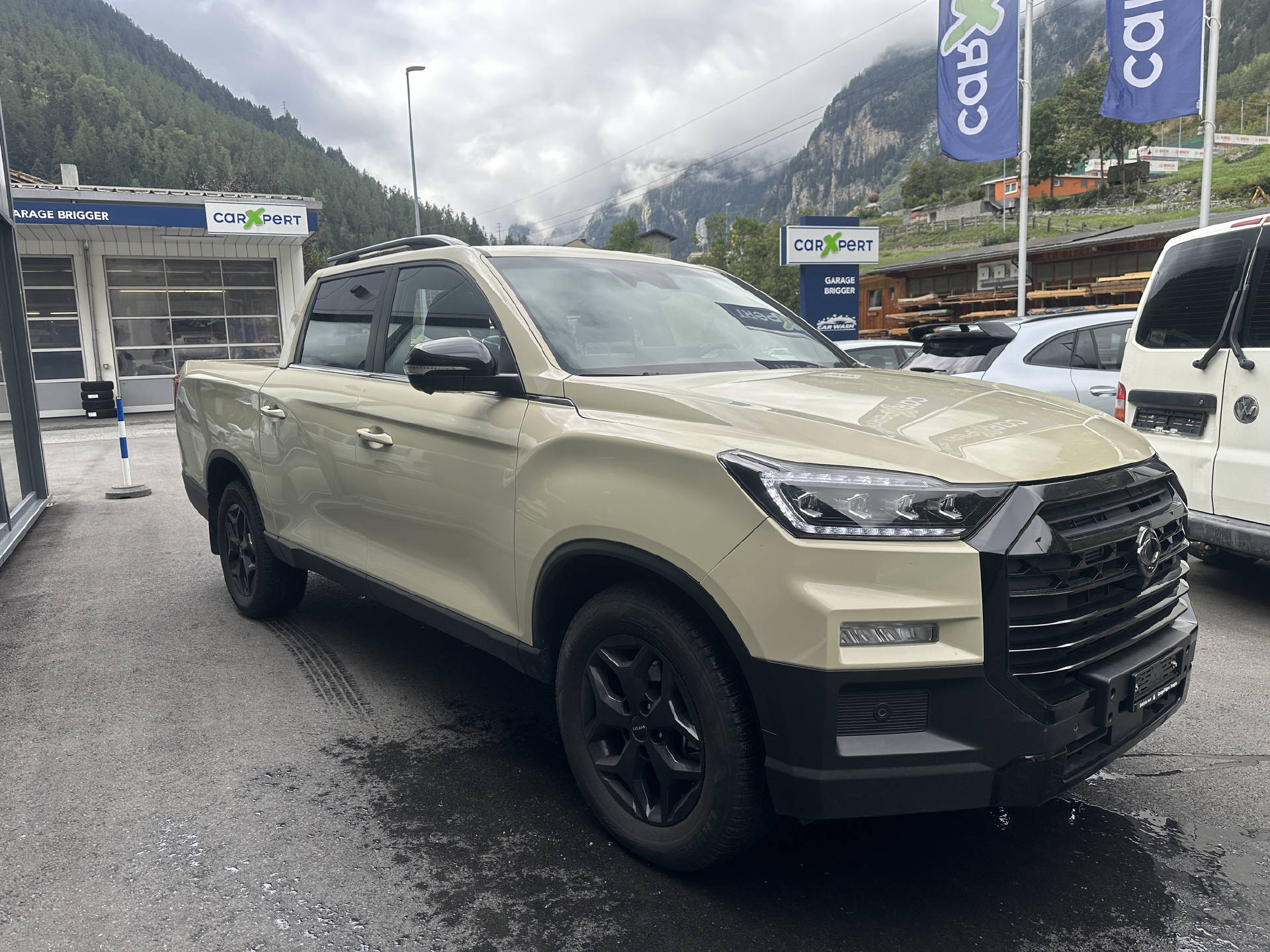 KGM-SsangYong Grand Musso 2.2 e-XDI Blackline - 2