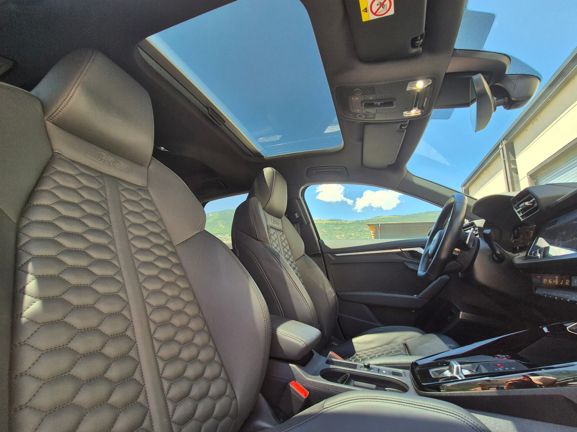 AUDI RS3 Sportback 2.5 TSI quattro S-tronic - 9