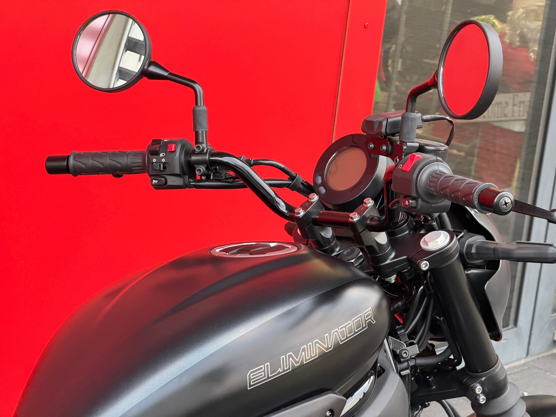KAWASAKI Eliminator 500 SE - 6