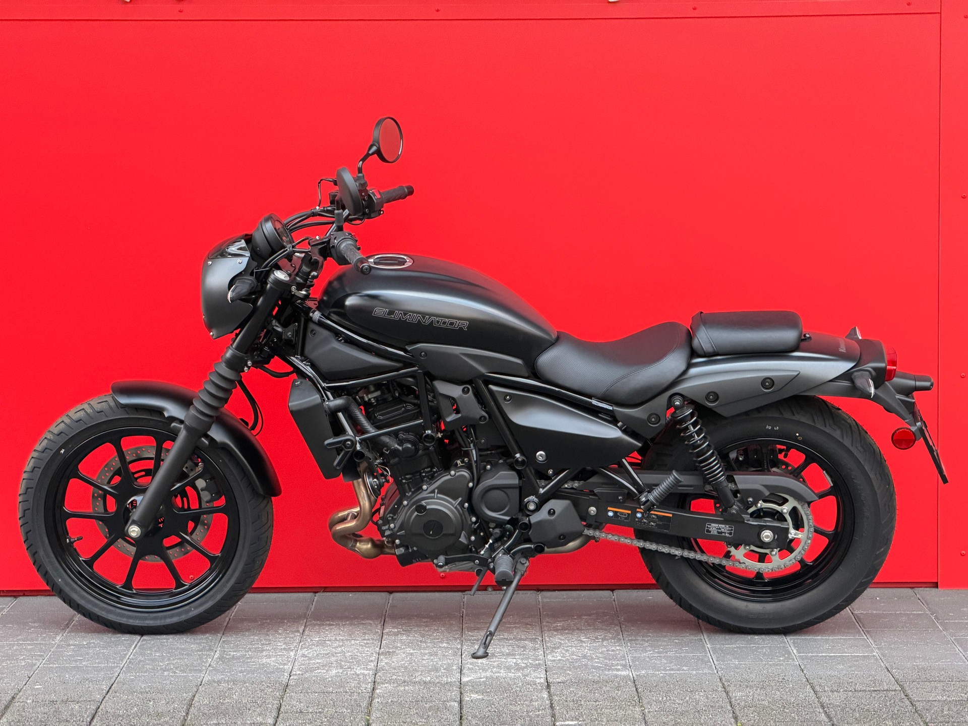 KAWASAKI Eliminator 500 SE - 9