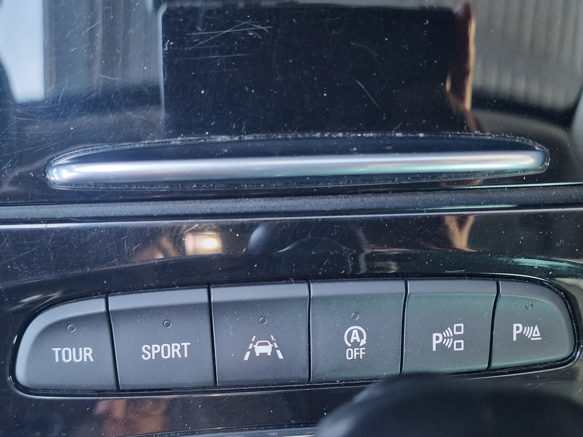 OPEL Insignia 2.0 T Sports Tourer Exclusive 4WD Automat - 19