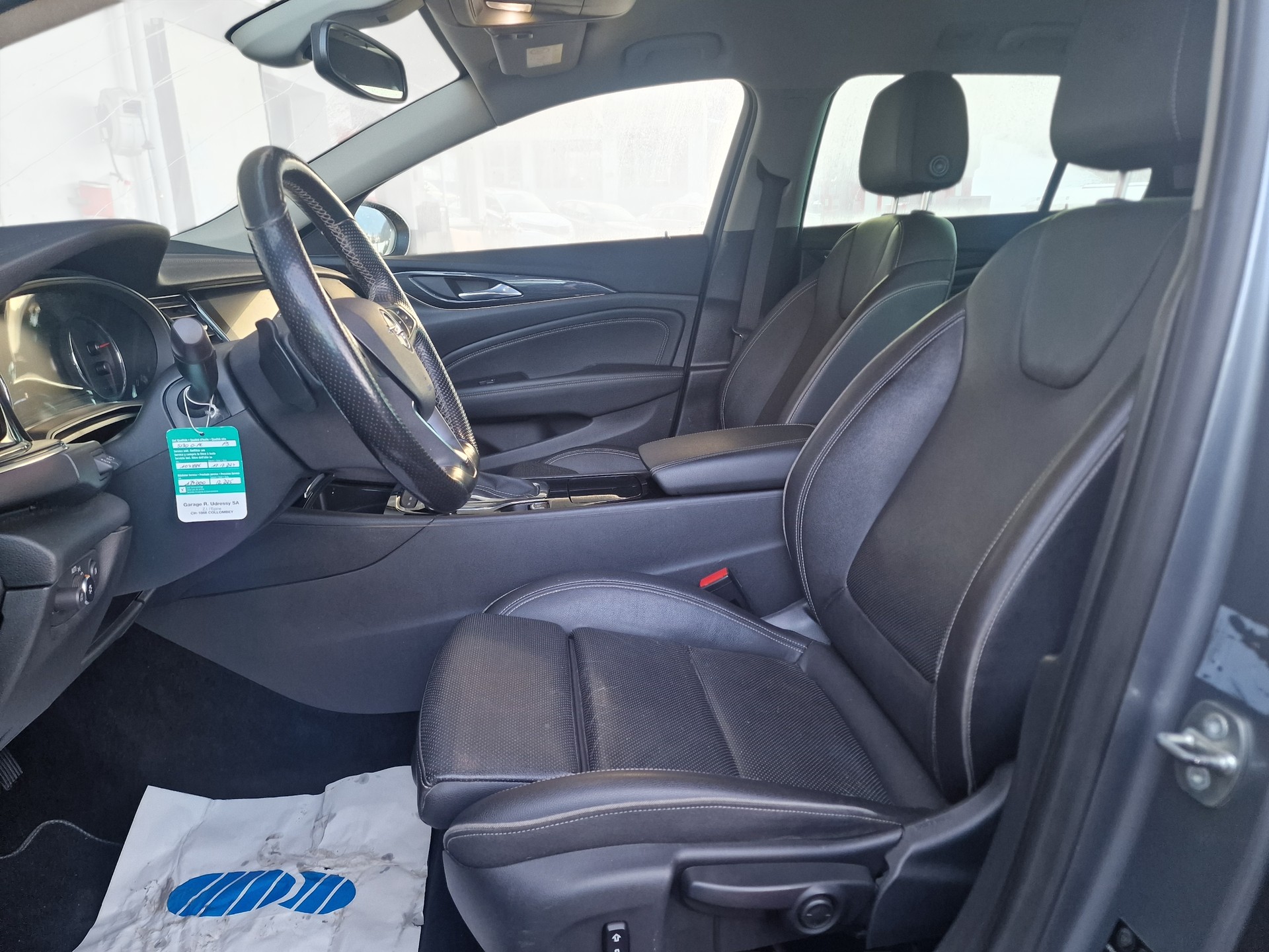 OPEL Insignia 2.0 T Sports Tourer Exclusive 4WD Automat - 10