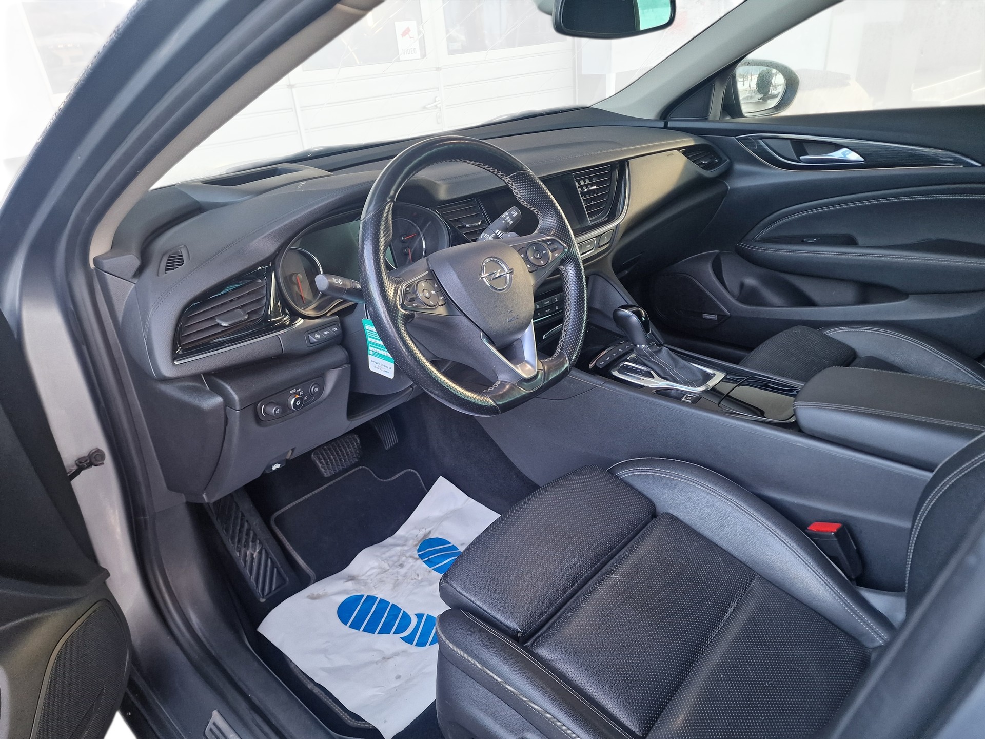 OPEL Insignia 2.0 T Sports Tourer Exclusive 4WD Automat - 9