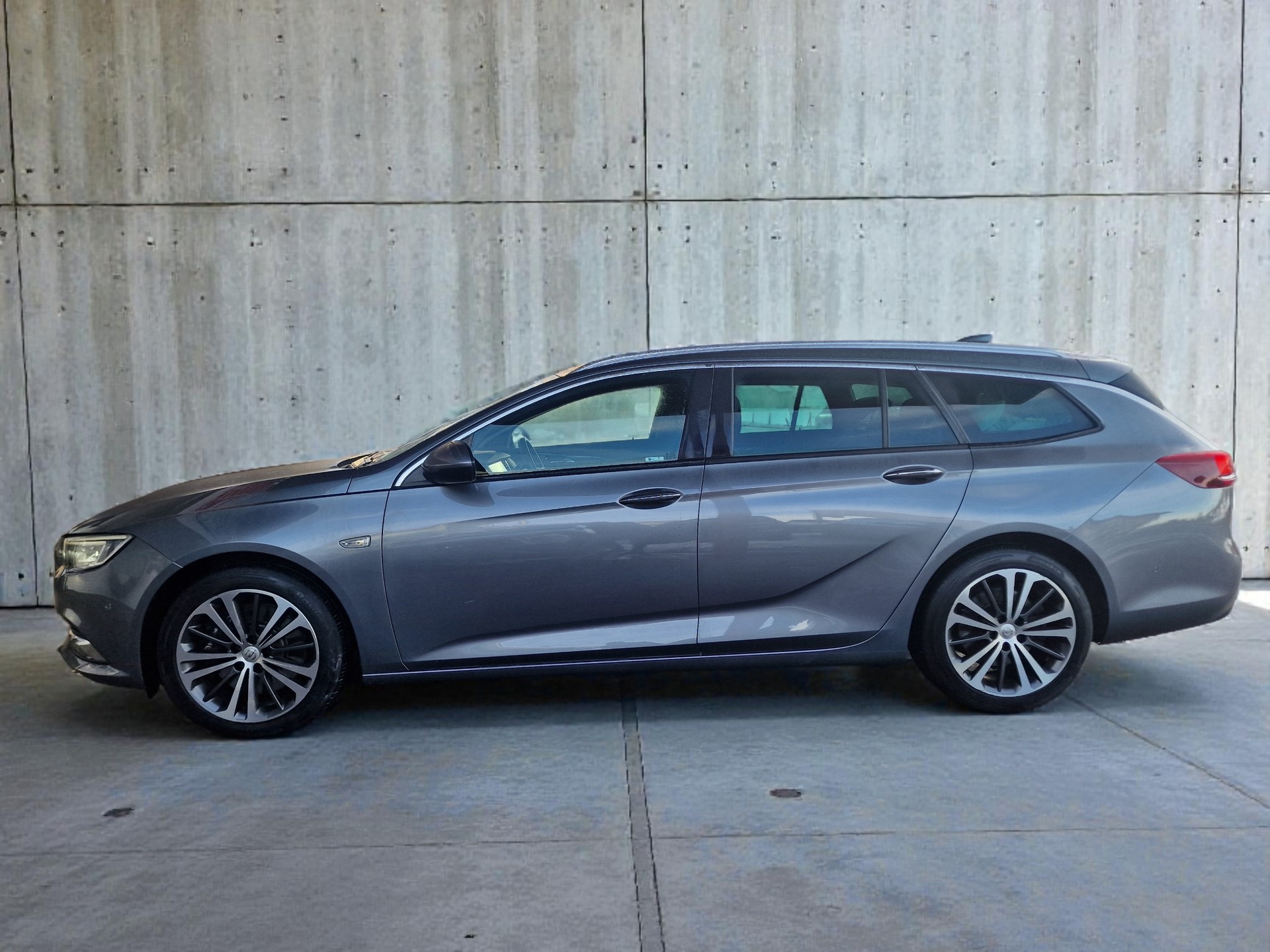 OPEL Insignia 2.0 T Sports Tourer Exclusive 4WD Automat - 5