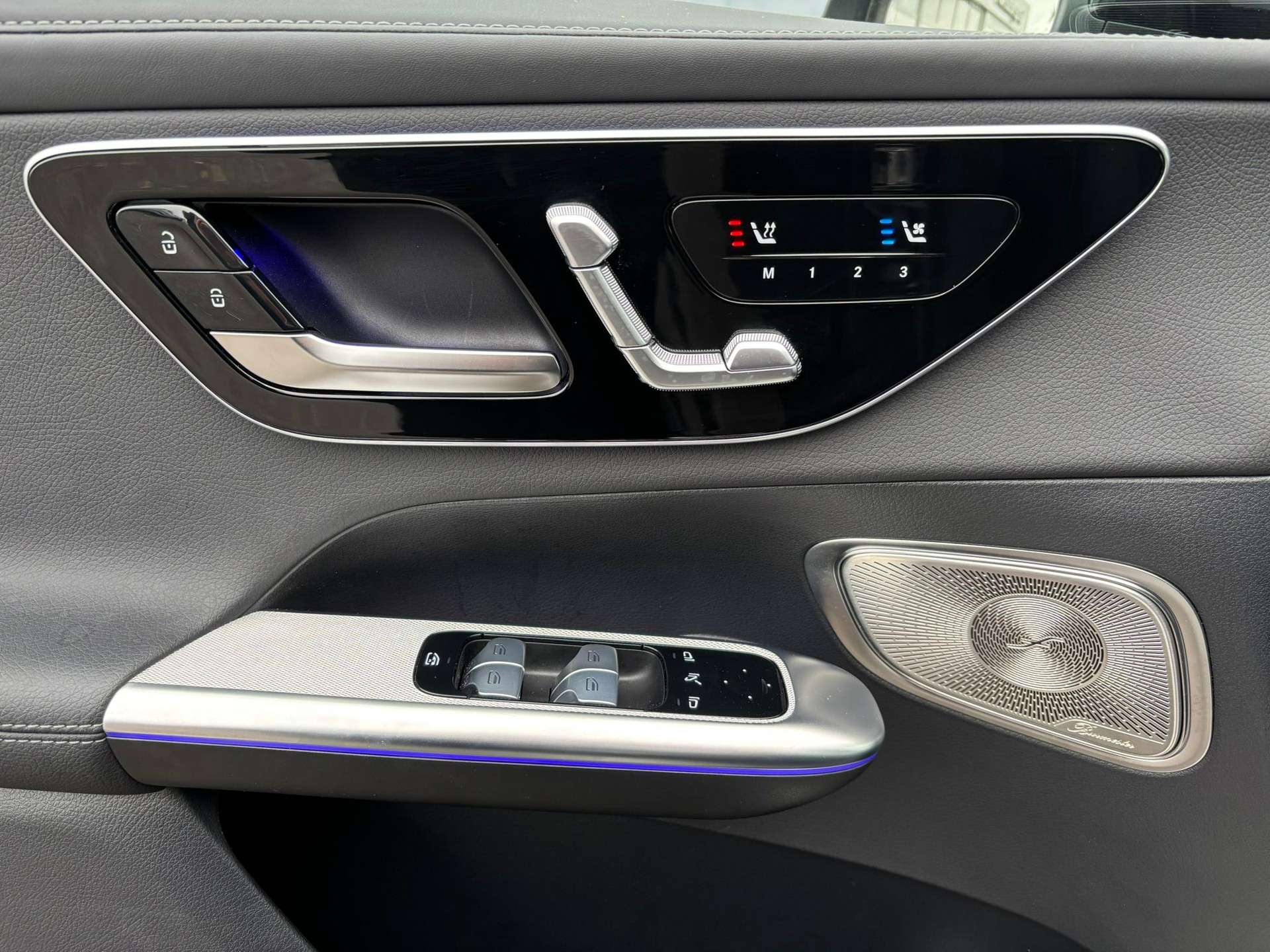 MERCEDES-BENZ GLC 200 AMG-Line 4Matic - 13