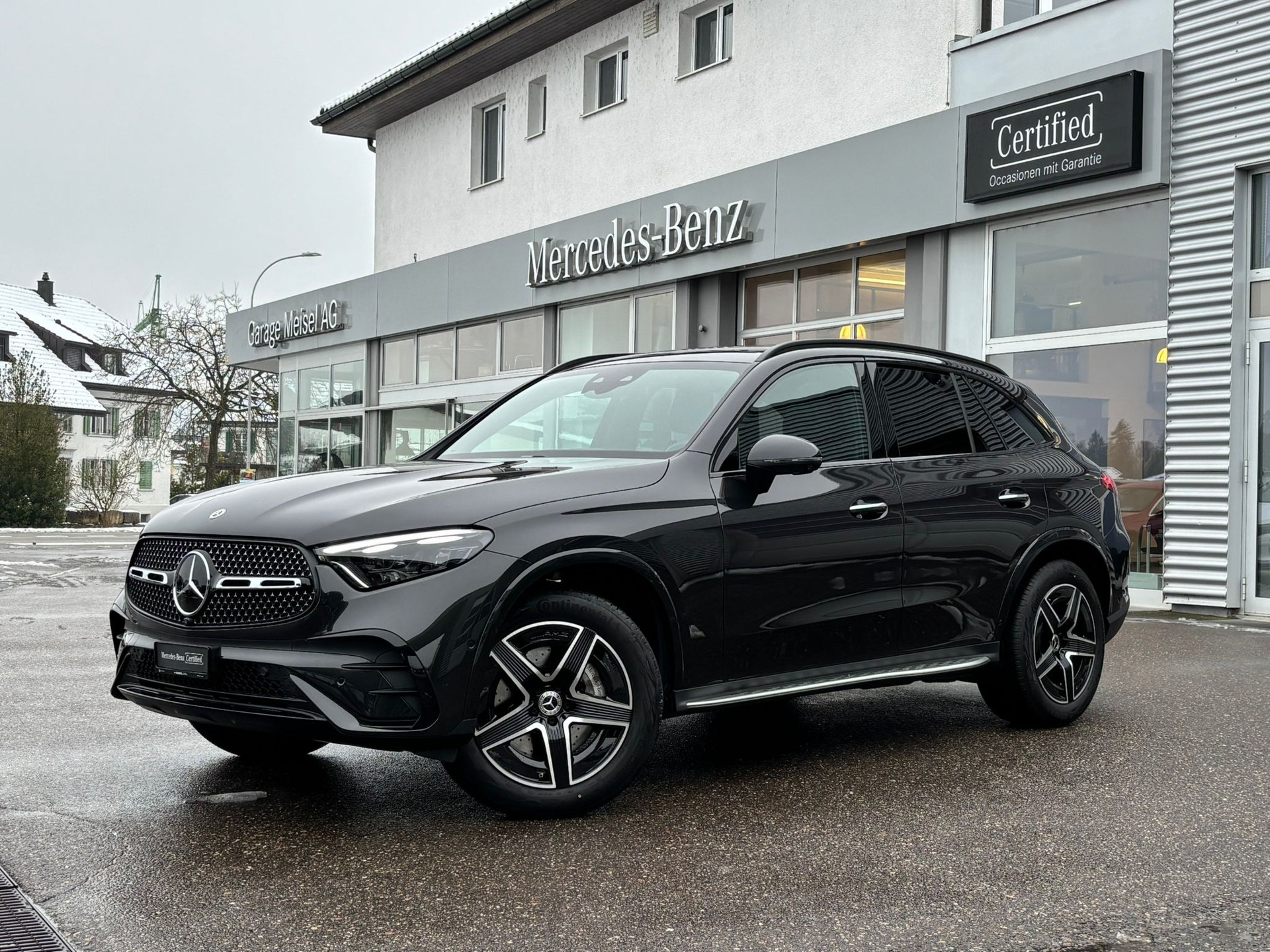 MERCEDES-BENZ GLC 200 AMG-Line 4Matic