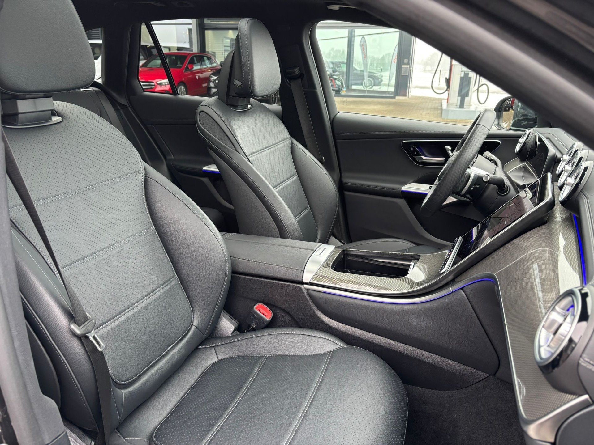 MERCEDES-BENZ GLC 200 AMG-Line 4Matic - 9