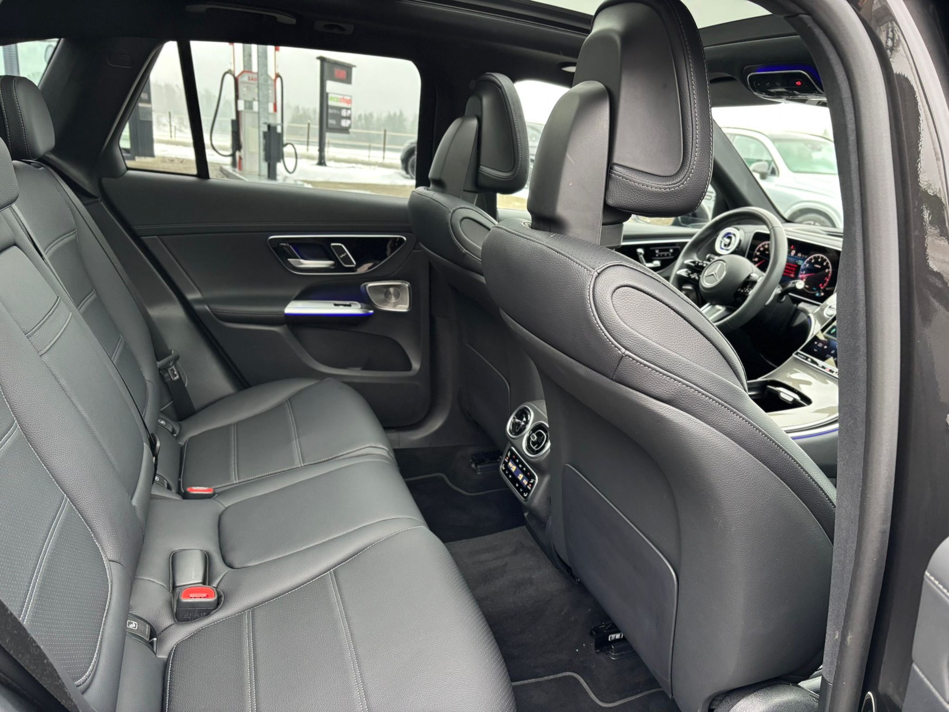 MERCEDES-BENZ GLC 200 AMG-Line 4Matic - 10