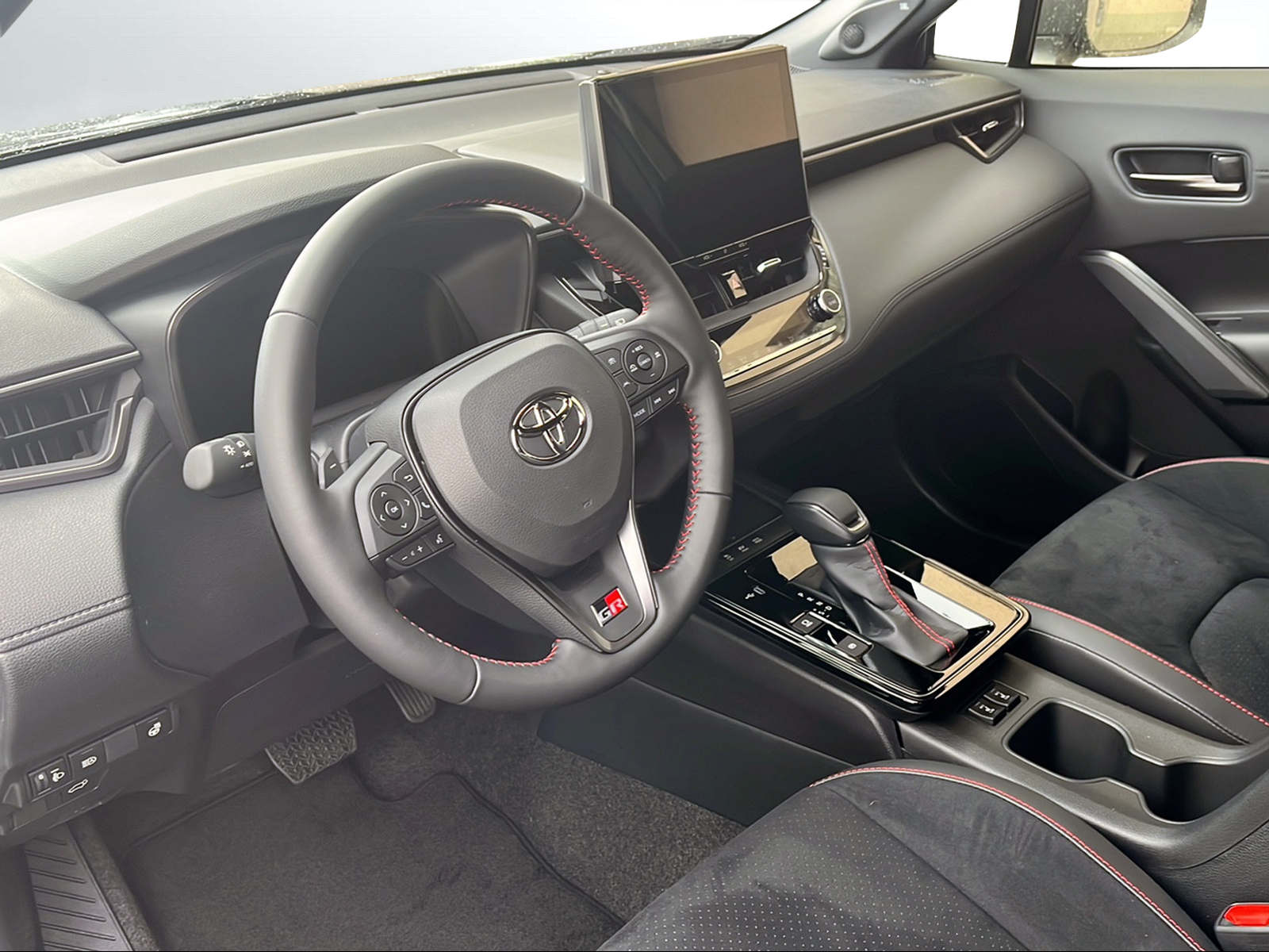 TOYOTA Corolla Cross 2.0 GR Sport e-CVT AWD - 6