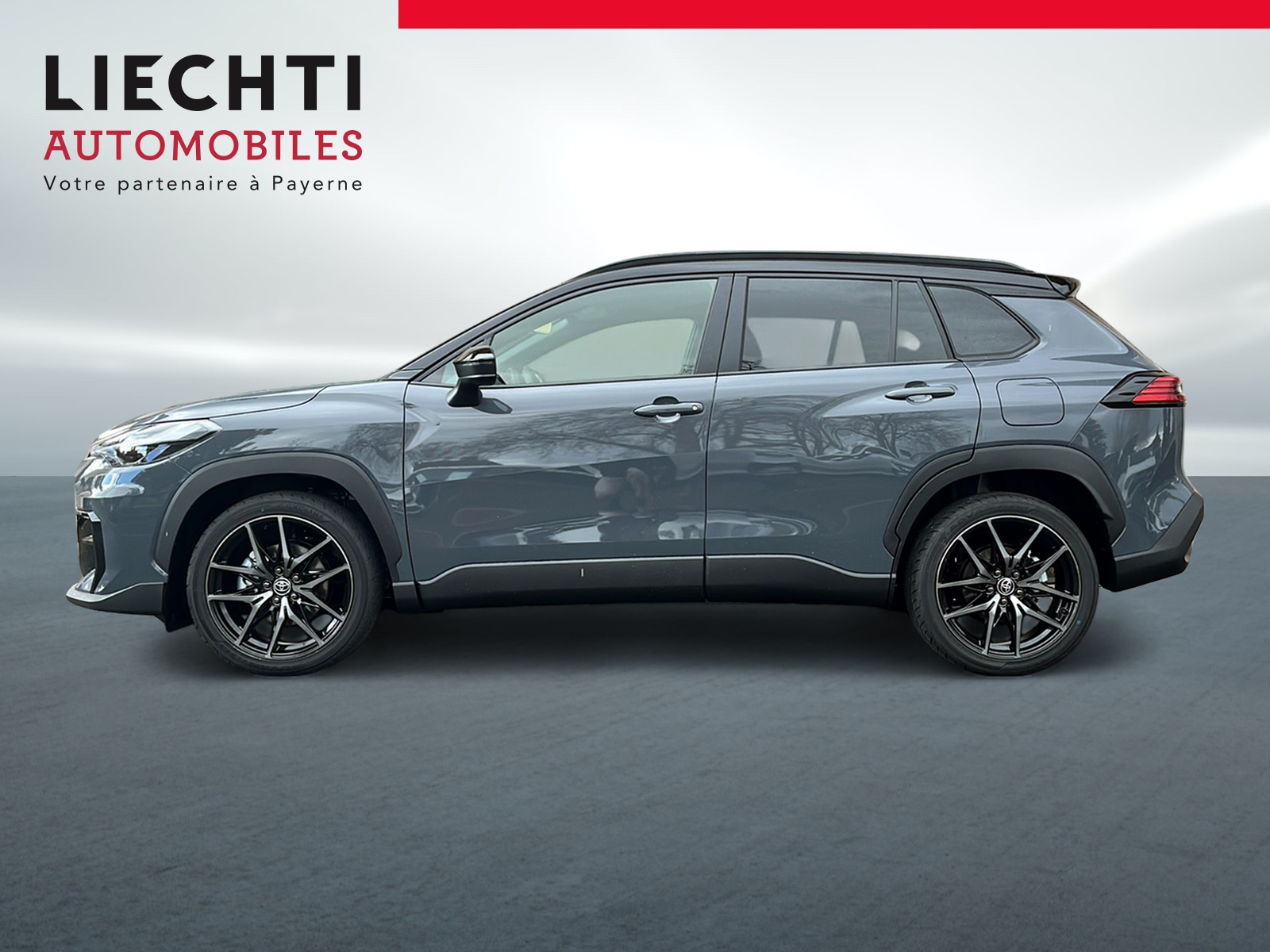 TOYOTA Corolla Cross 2.0 GR Sport e-CVT AWD - 2