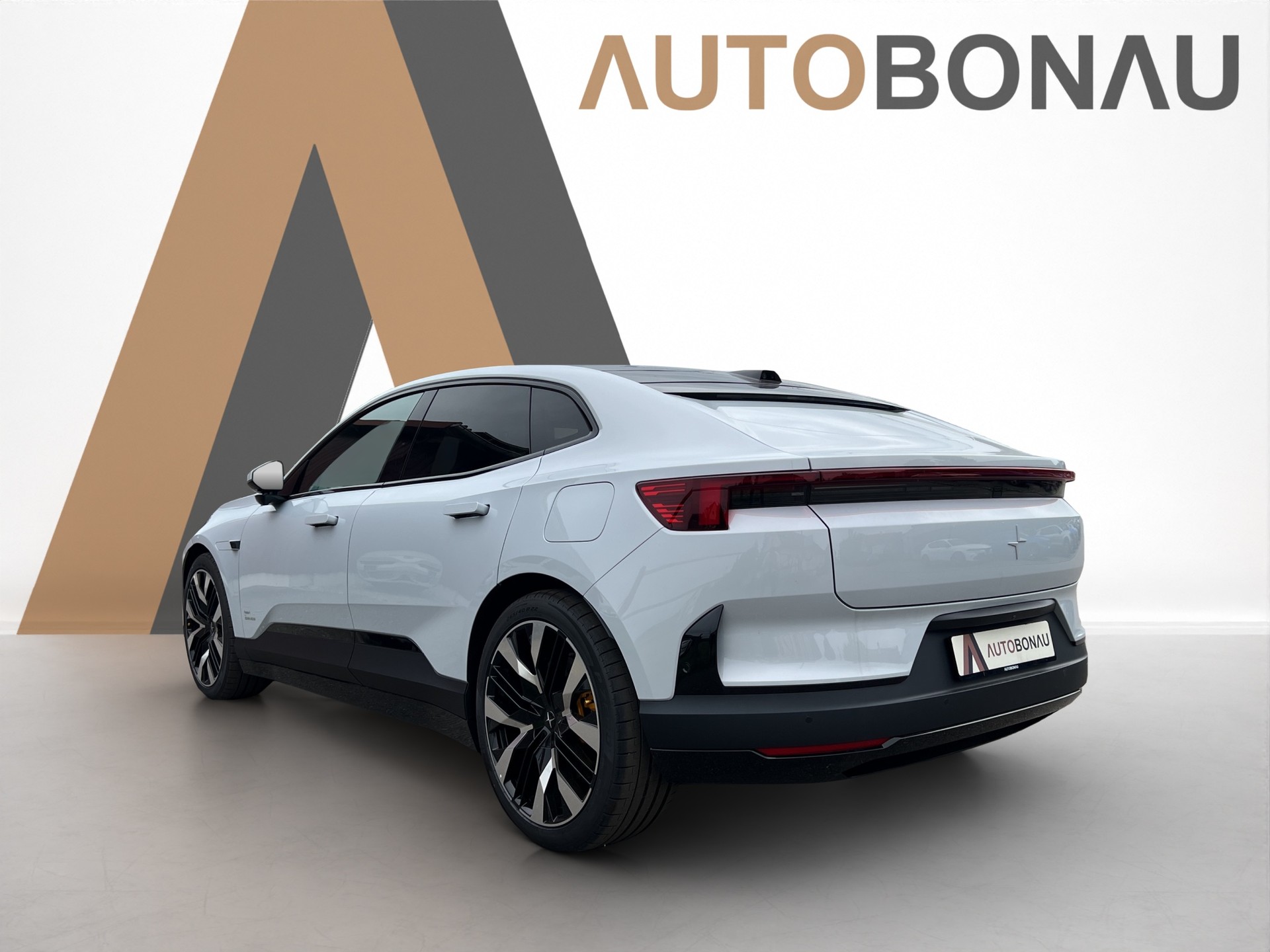 POLESTAR 4 Long Range Dual Motor Performance Plus - 3