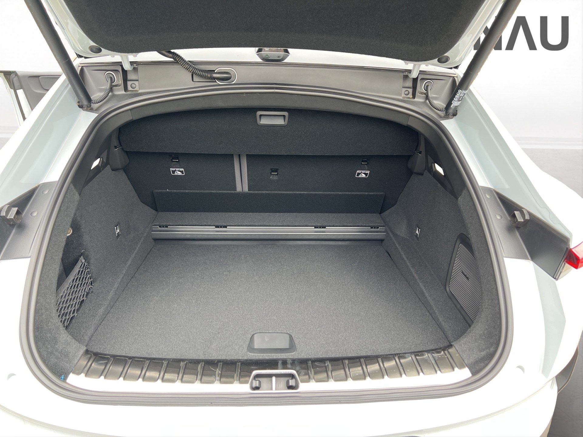 POLESTAR 4 Long Range Dual Motor Performance Plus - 25