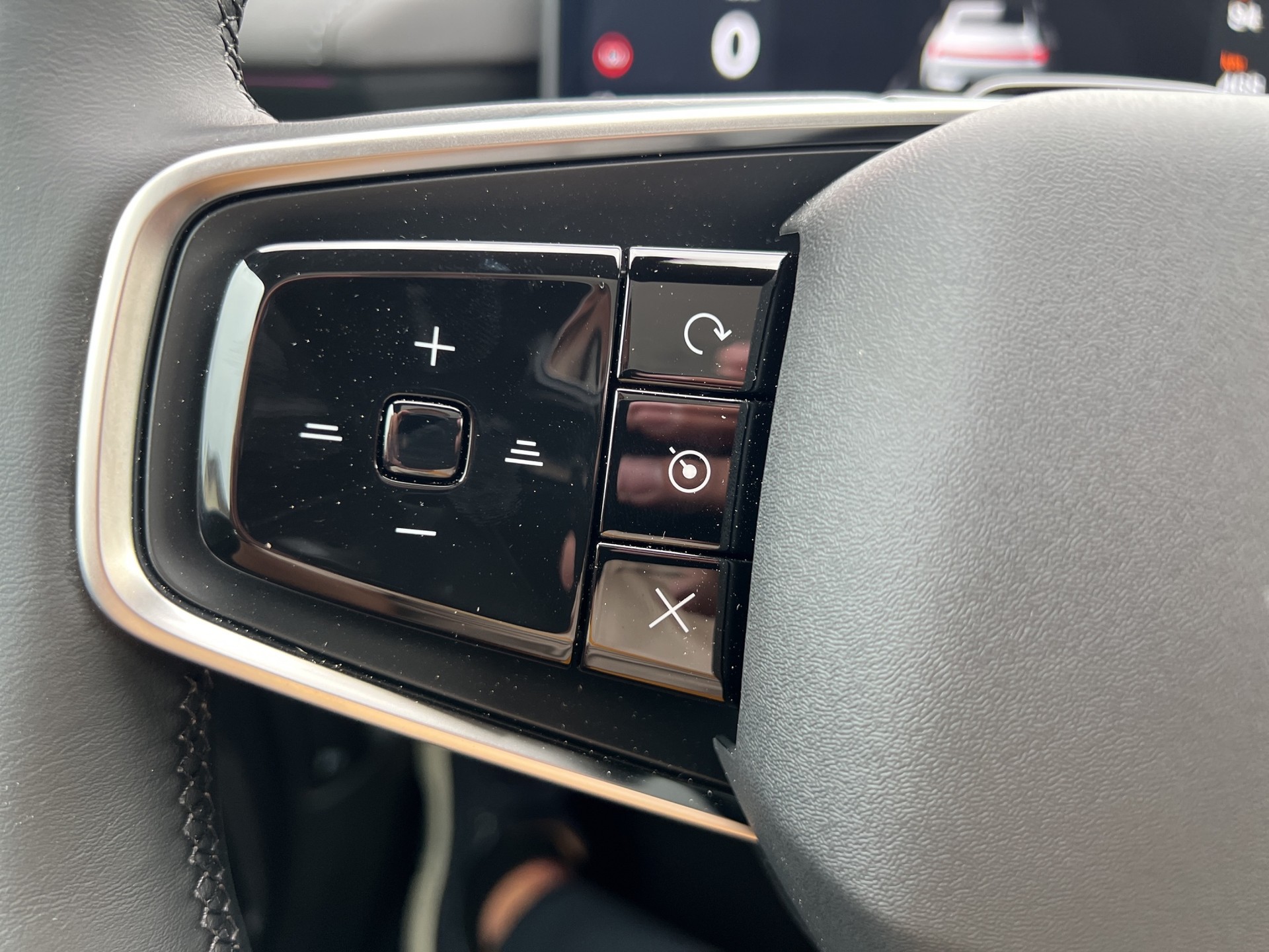 POLESTAR 4 Long Range Dual Motor Performance Plus - 46