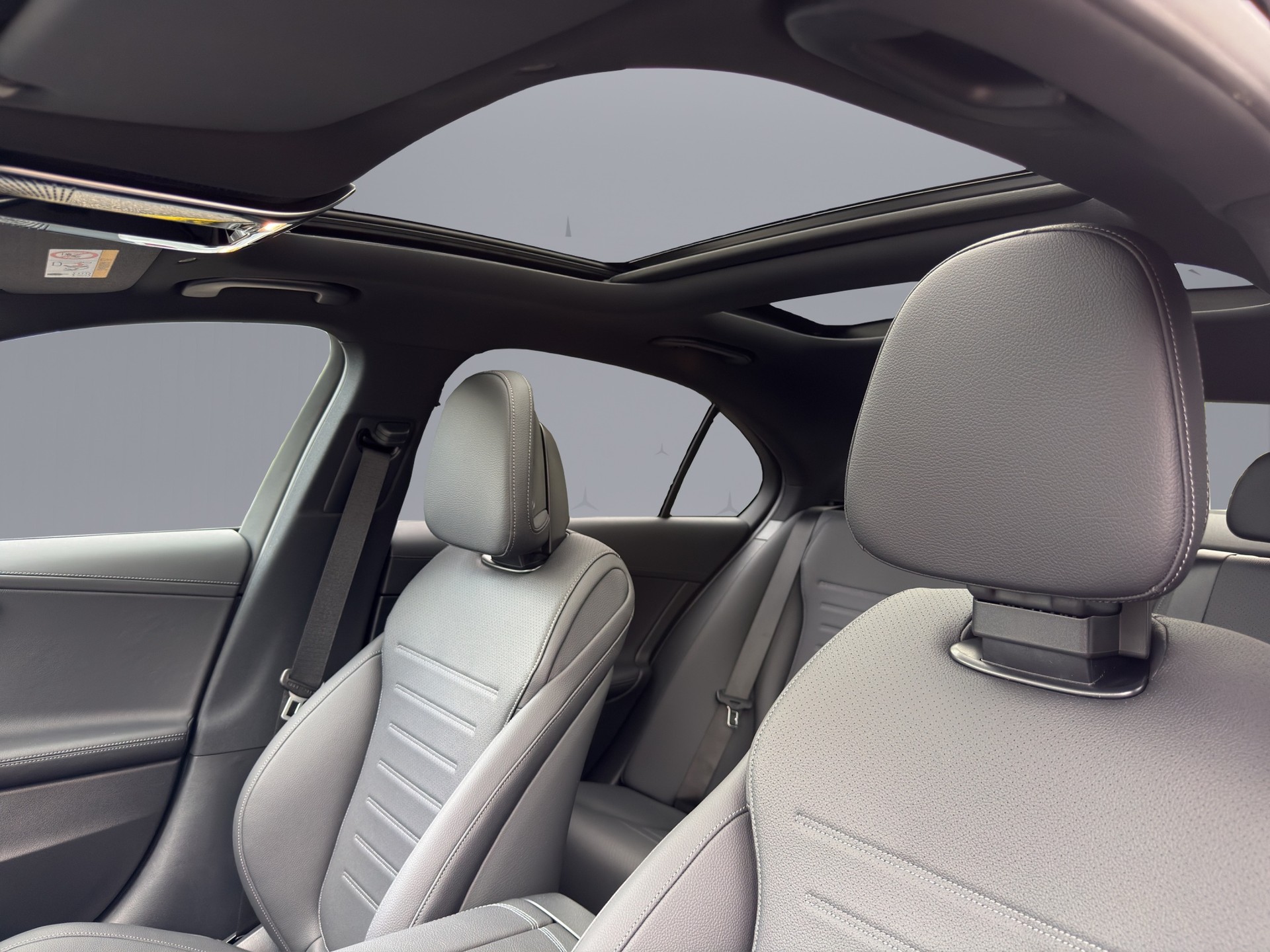 MERCEDES-BENZ C 220 d Swiss Star AMG Line 4matic - 21