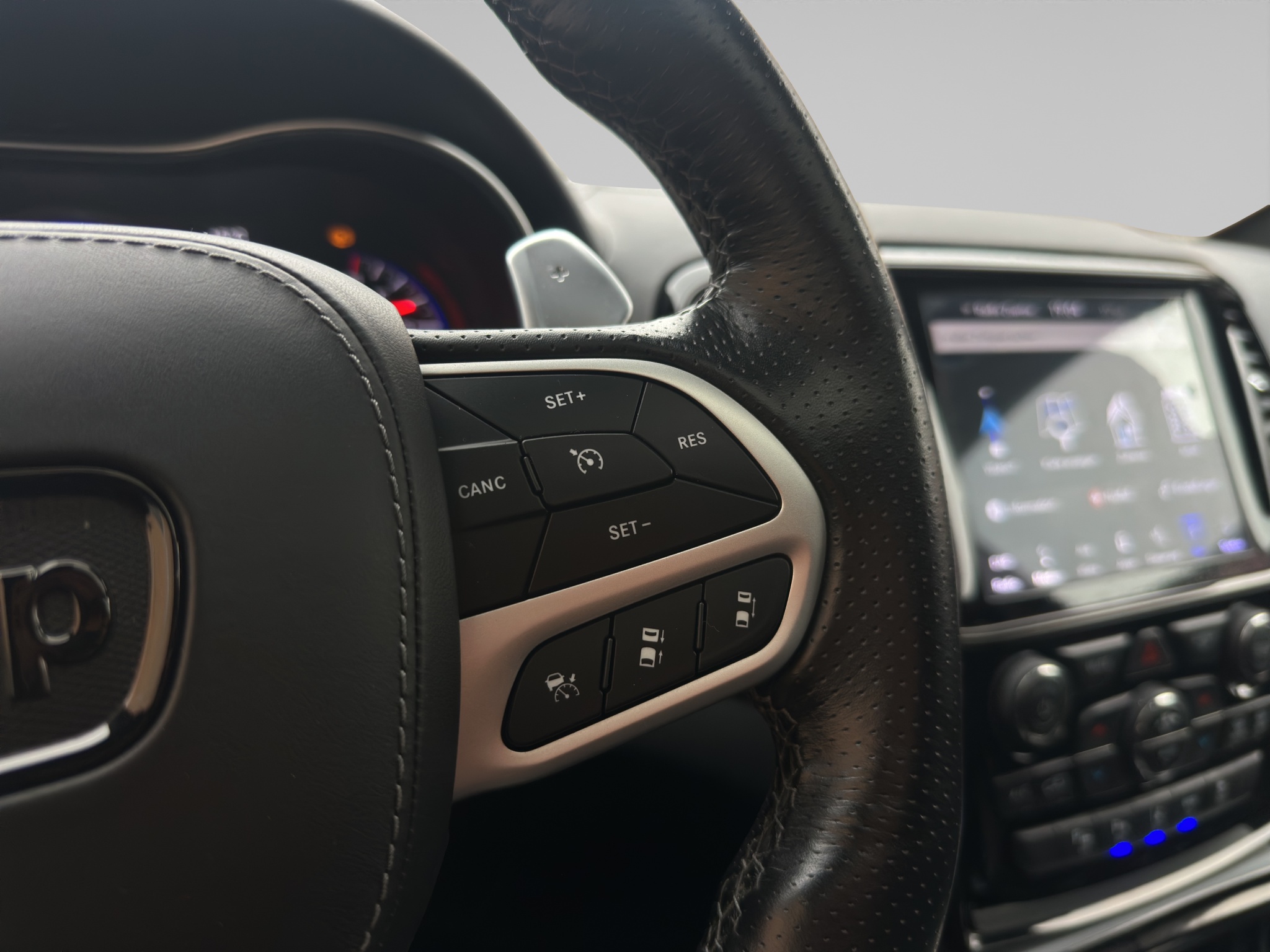 JEEP Grand Cherokee 20