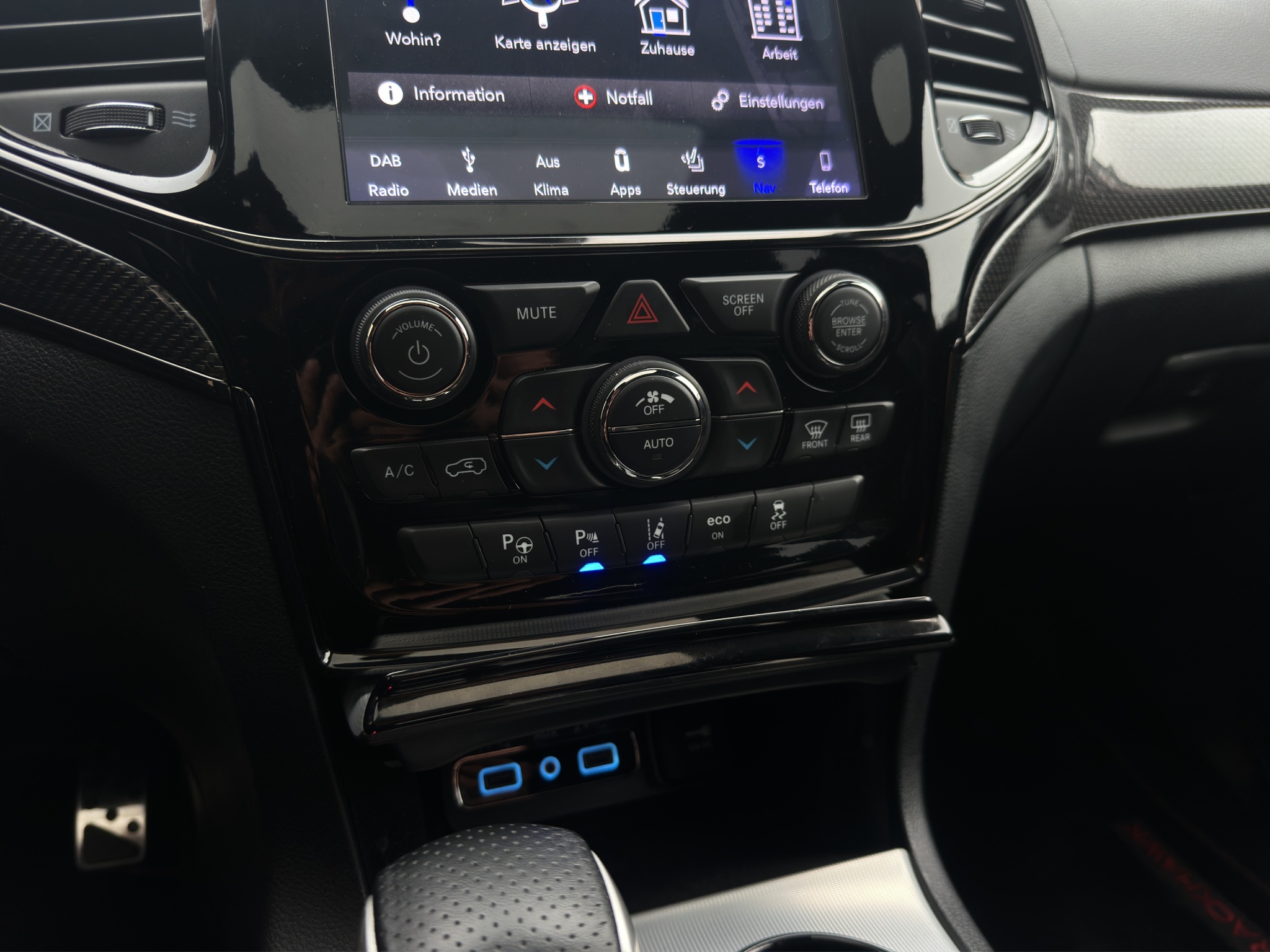 JEEP Grand Cherokee 18