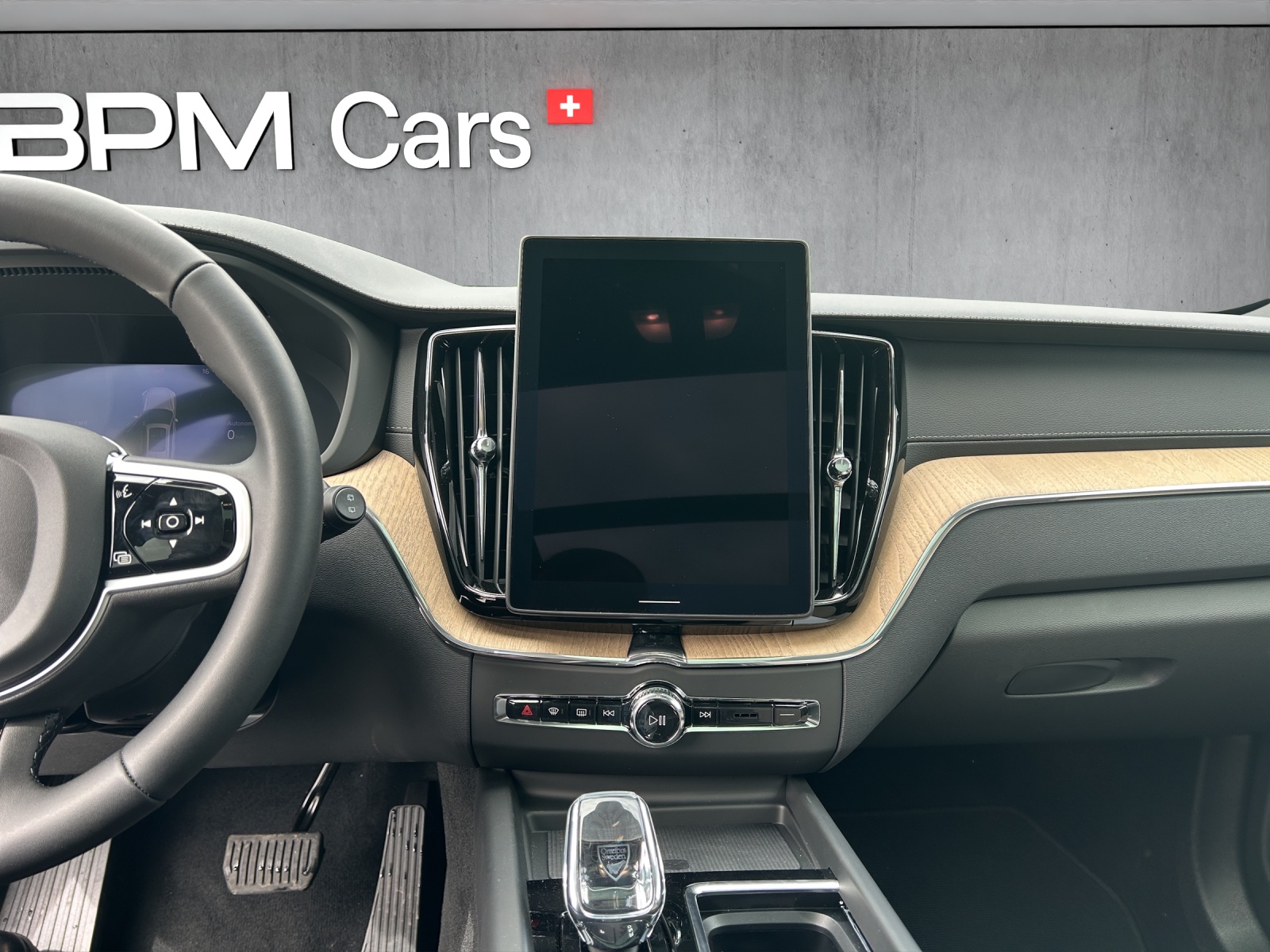 VOLVO XC60 T6 eAWD PluginHybrid Ultra Dark Geartronic - 11
