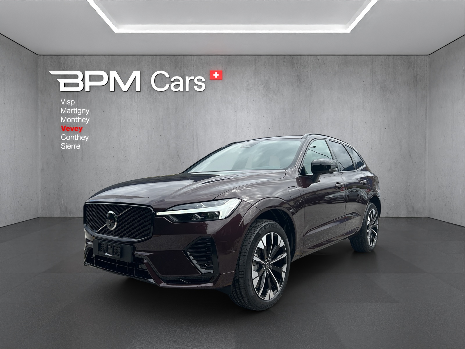 VOLVO XC60 T6 eAWD PluginHybrid Ultra Dark Geartronic