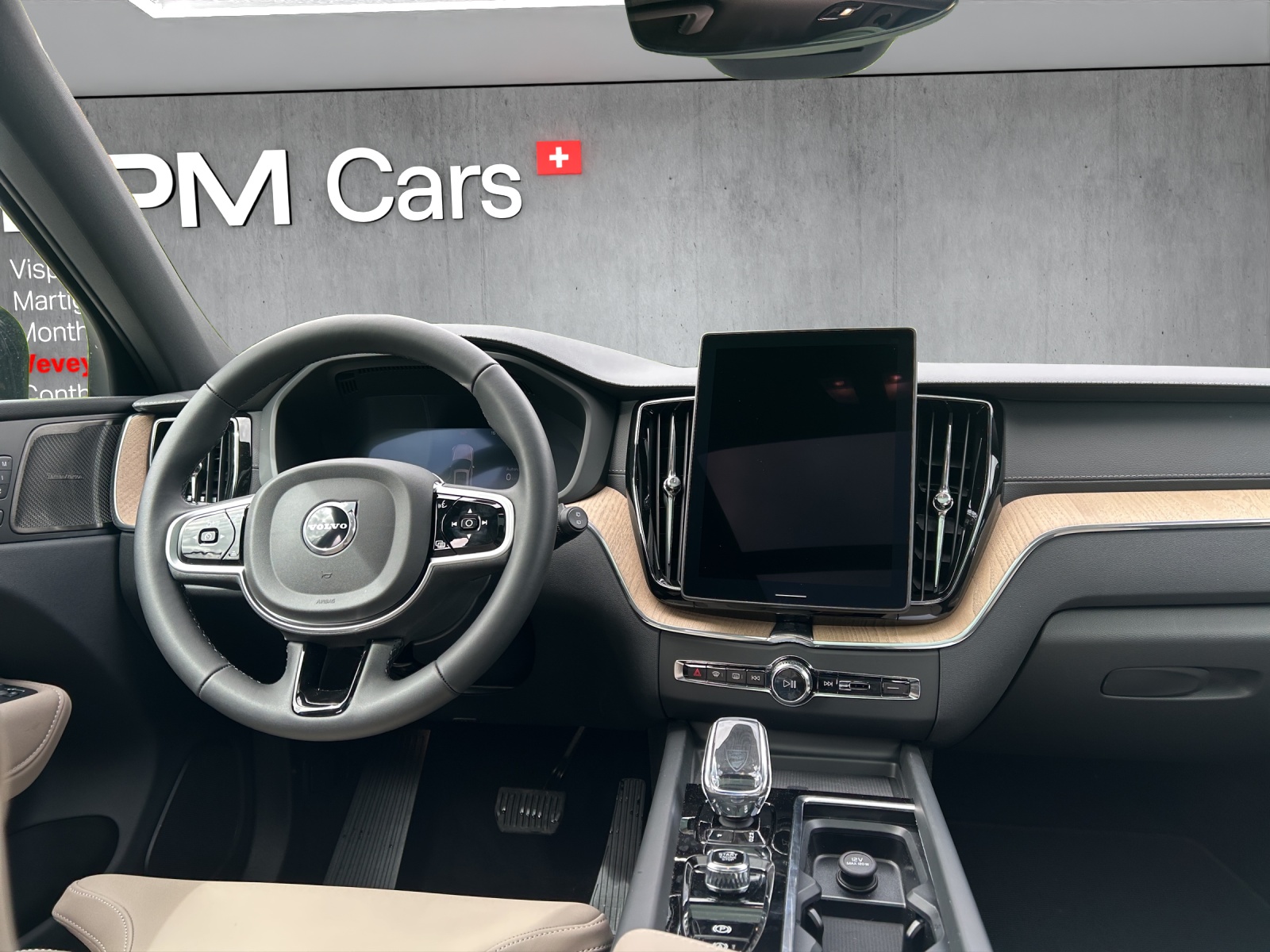 VOLVO XC60 T6 eAWD PluginHybrid Ultra Dark Geartronic - 12