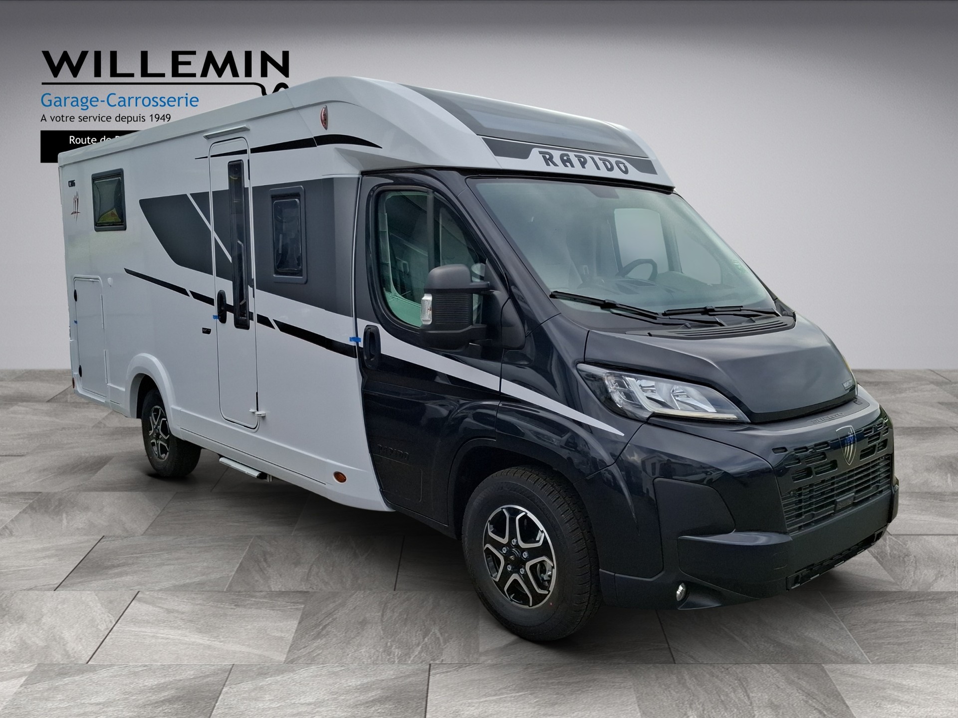 RAPIDO C86 Night Edition Automatique (Chauffage Diesel + Electricité)