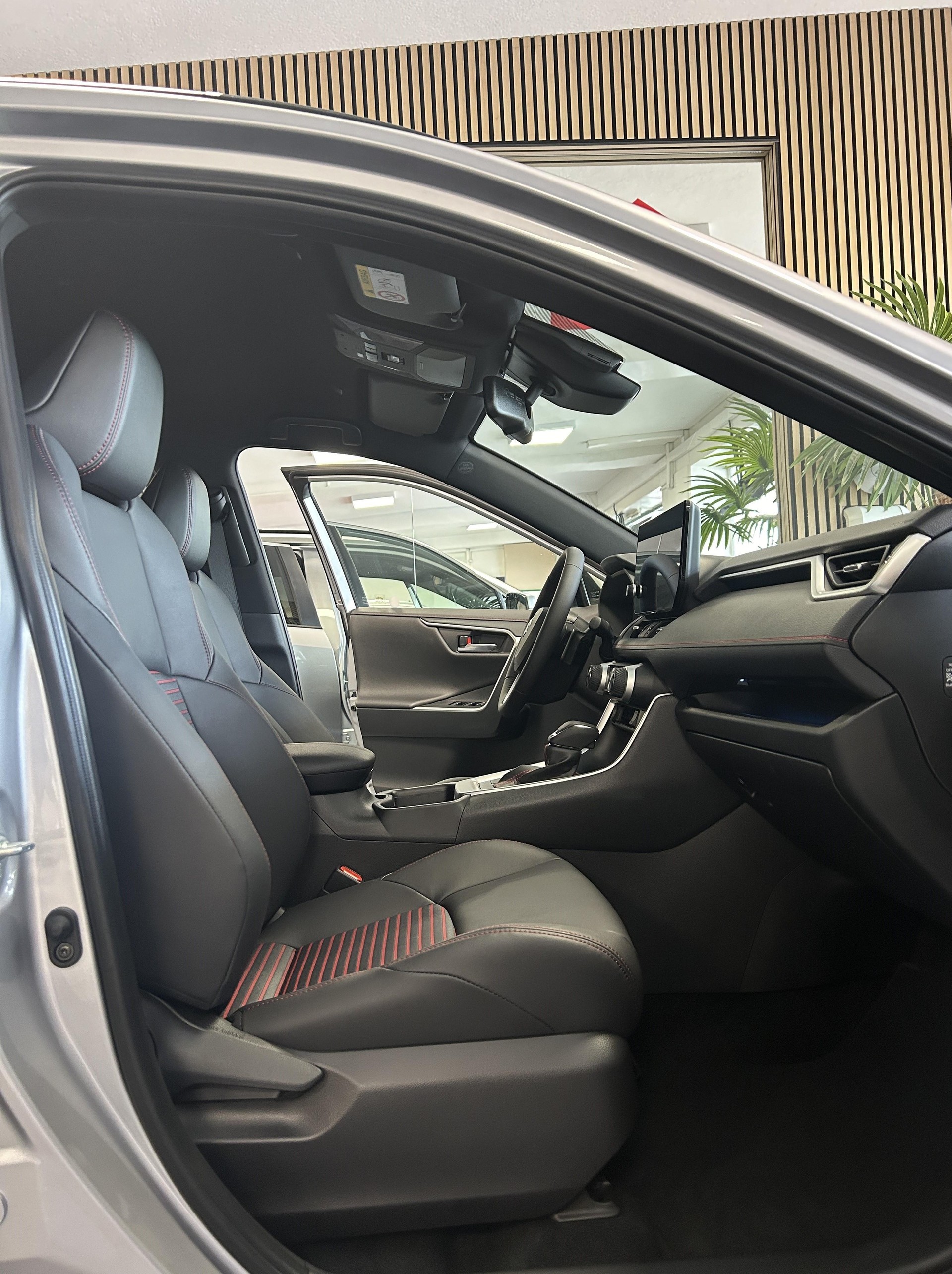SUZUKI Across 2.5 PHEV Compact Top 4x4 - 15