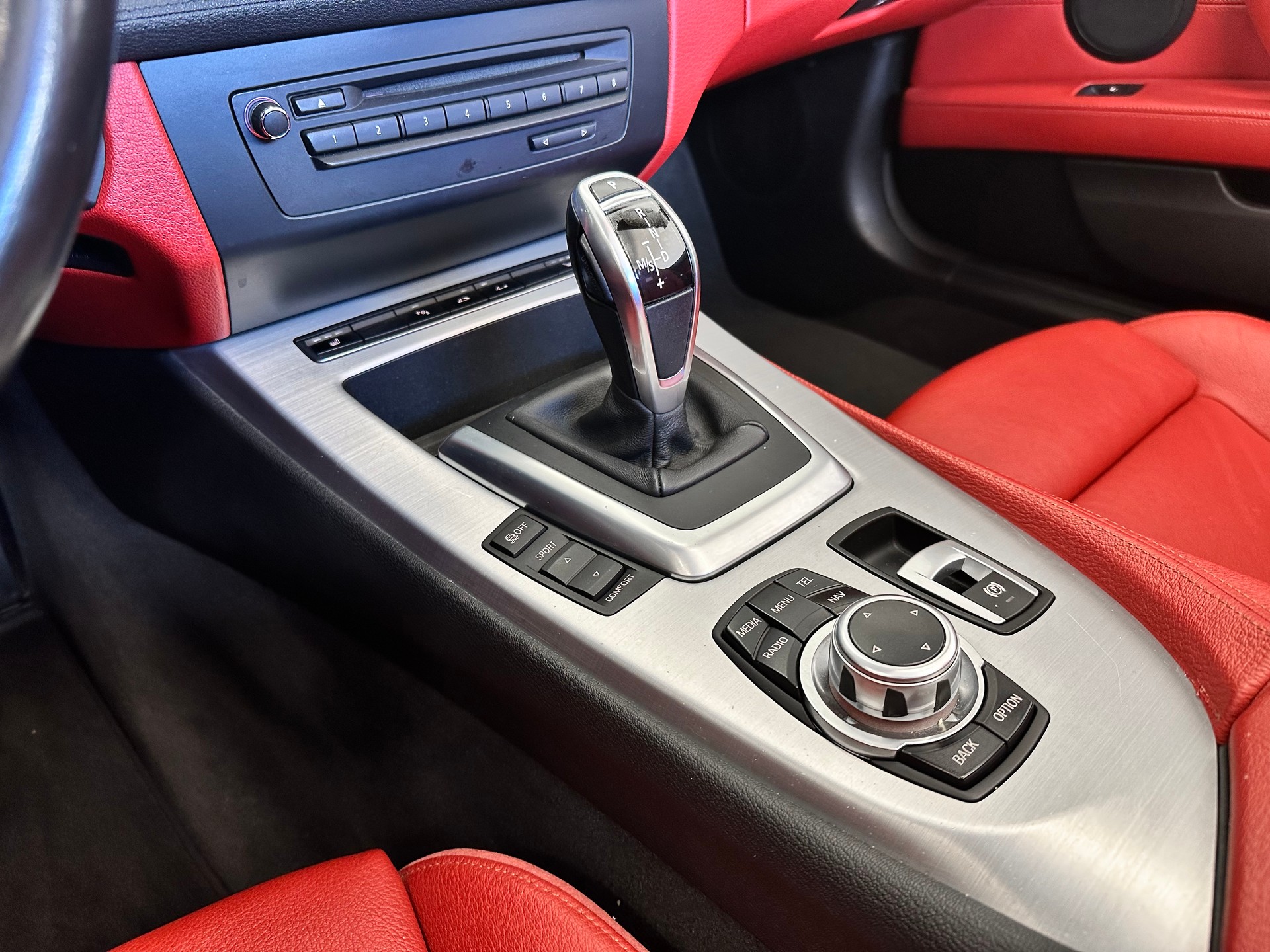 BMW Z4 sDrive35i DKG - 25