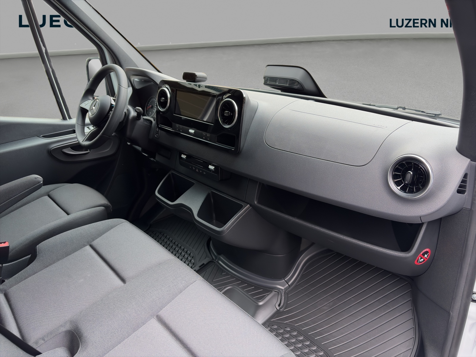 MERCEDES-BENZ Sprinter 317 CDI S Pro 9G-TRONIC - 8