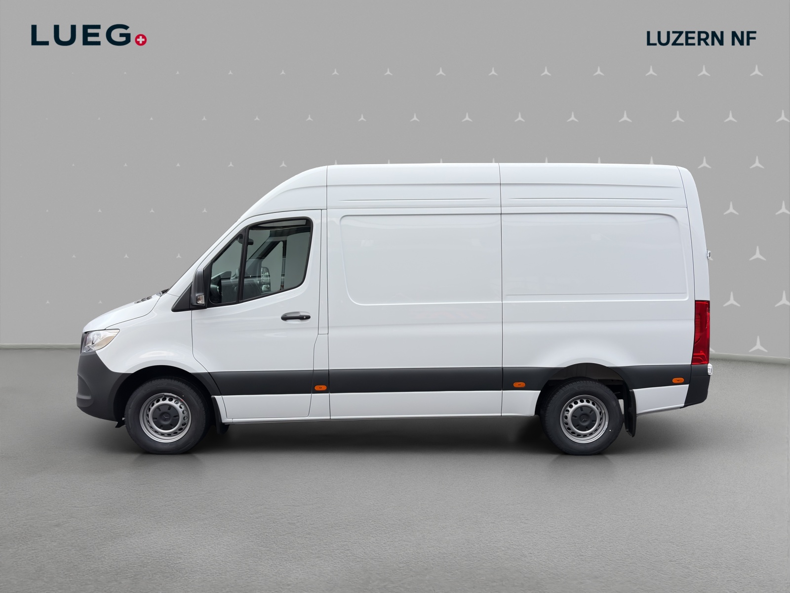 MERCEDES-BENZ Sprinter 317 CDI S Pro 9G-TRONIC - 2