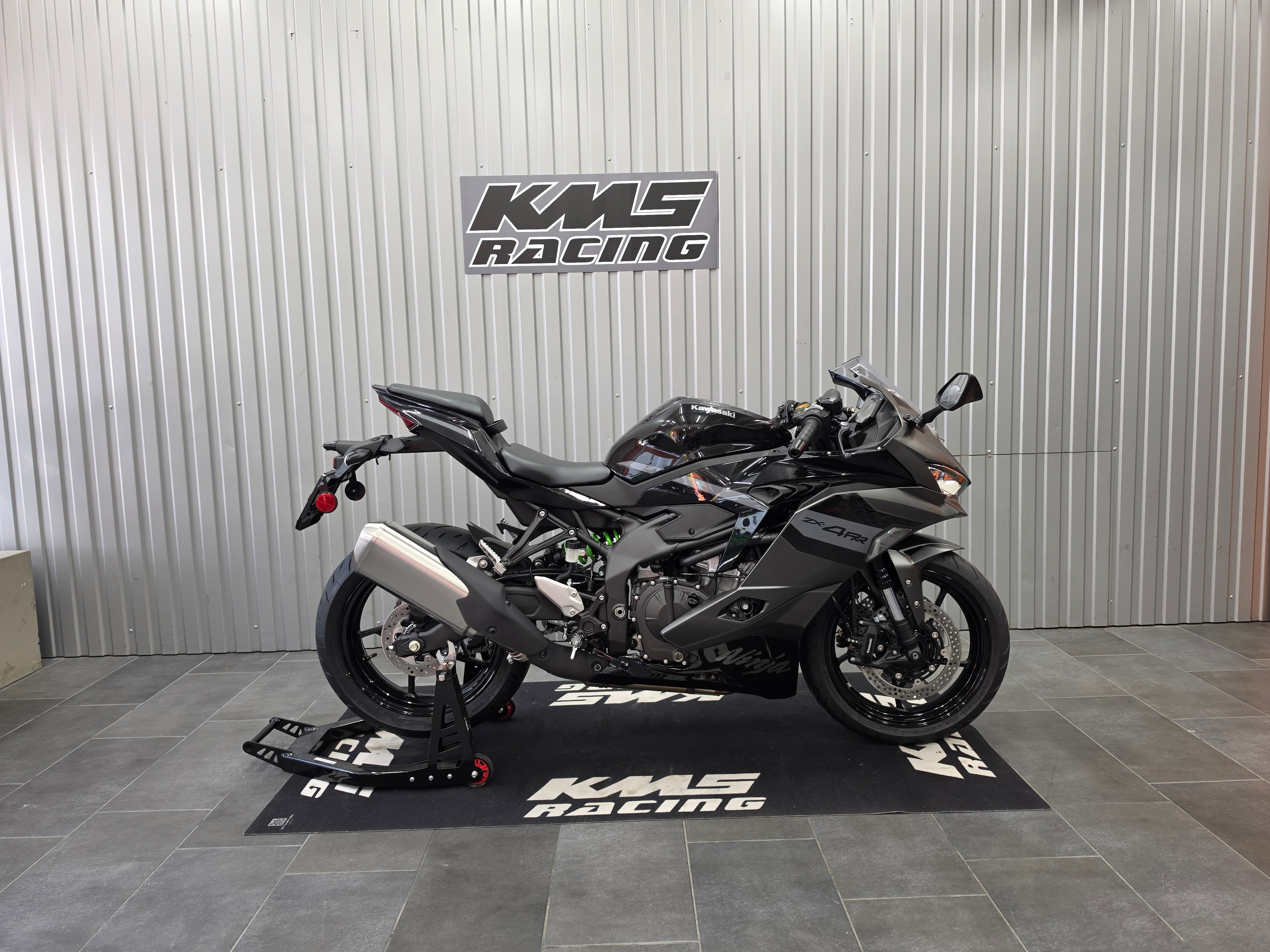 KAWASAKI NINJA ZX-4R