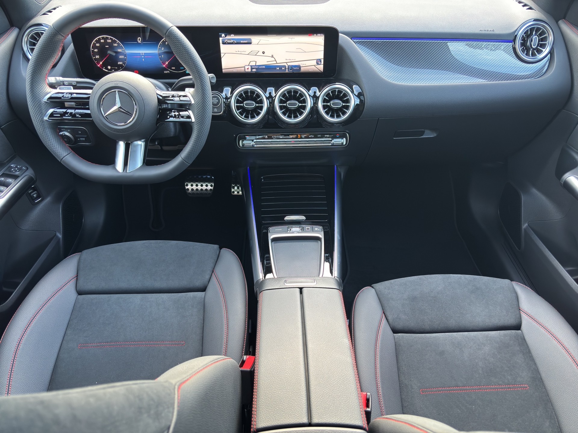 MERCEDES-BENZ GLA 220 4Matic 8G-DCT - 10