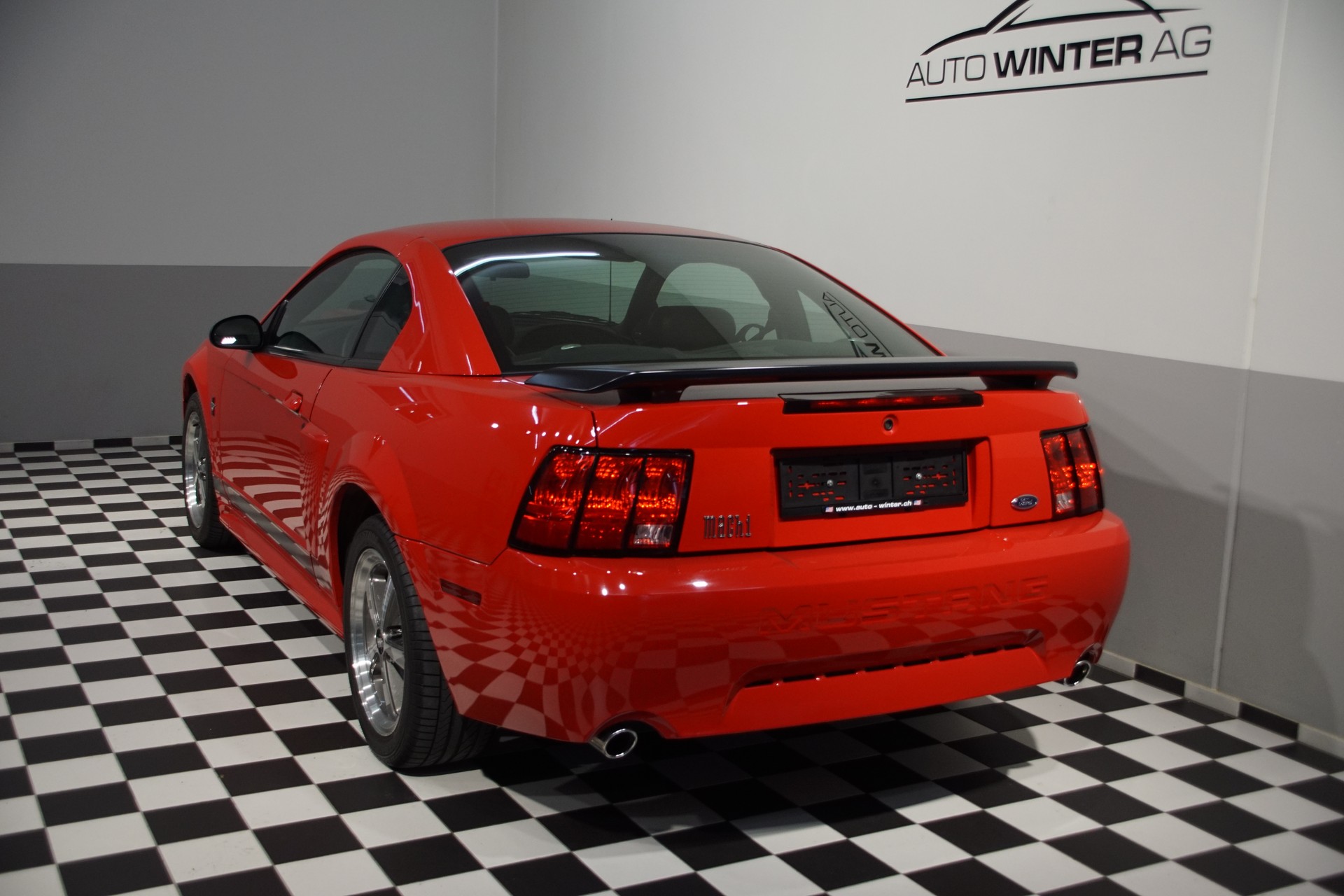 FORD Mustang MACH-1 USA V8 - 10