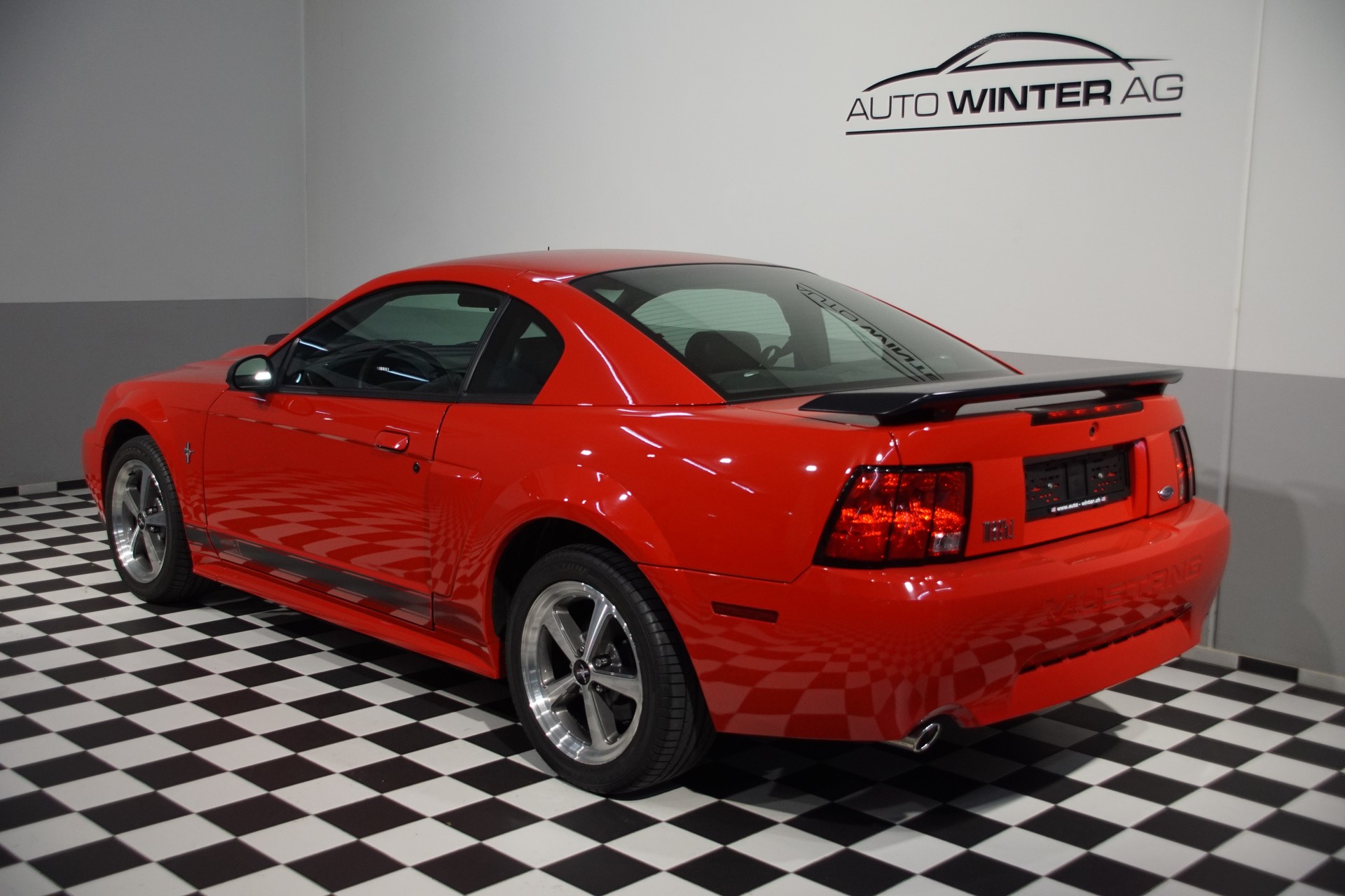 FORD Mustang MACH-1 USA V8 - 9