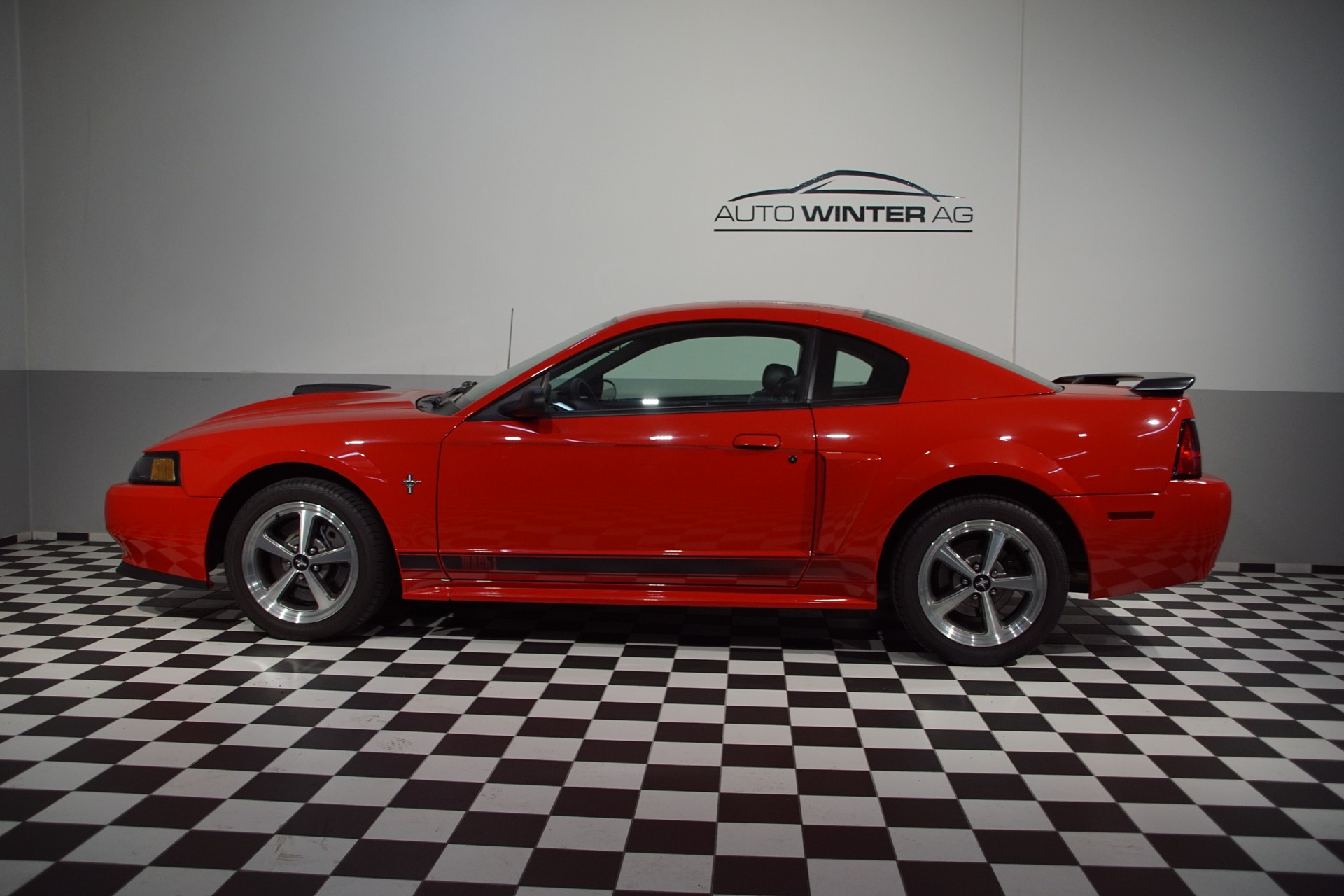 FORD Mustang MACH-1 USA V8 - 7