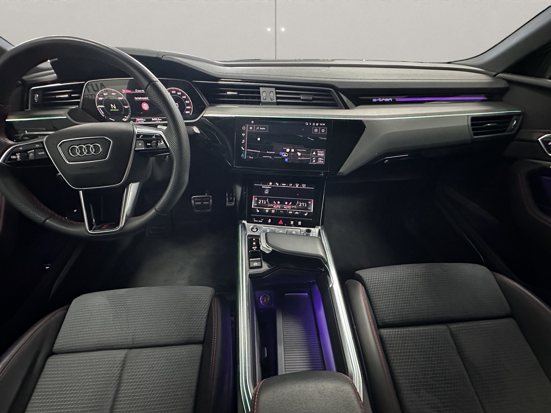 AUDI Q8 Sportback 50 e-tron Black Edition quattro ab CHF 727.- / 0.- Anzahlung / 48 Mt. - 9