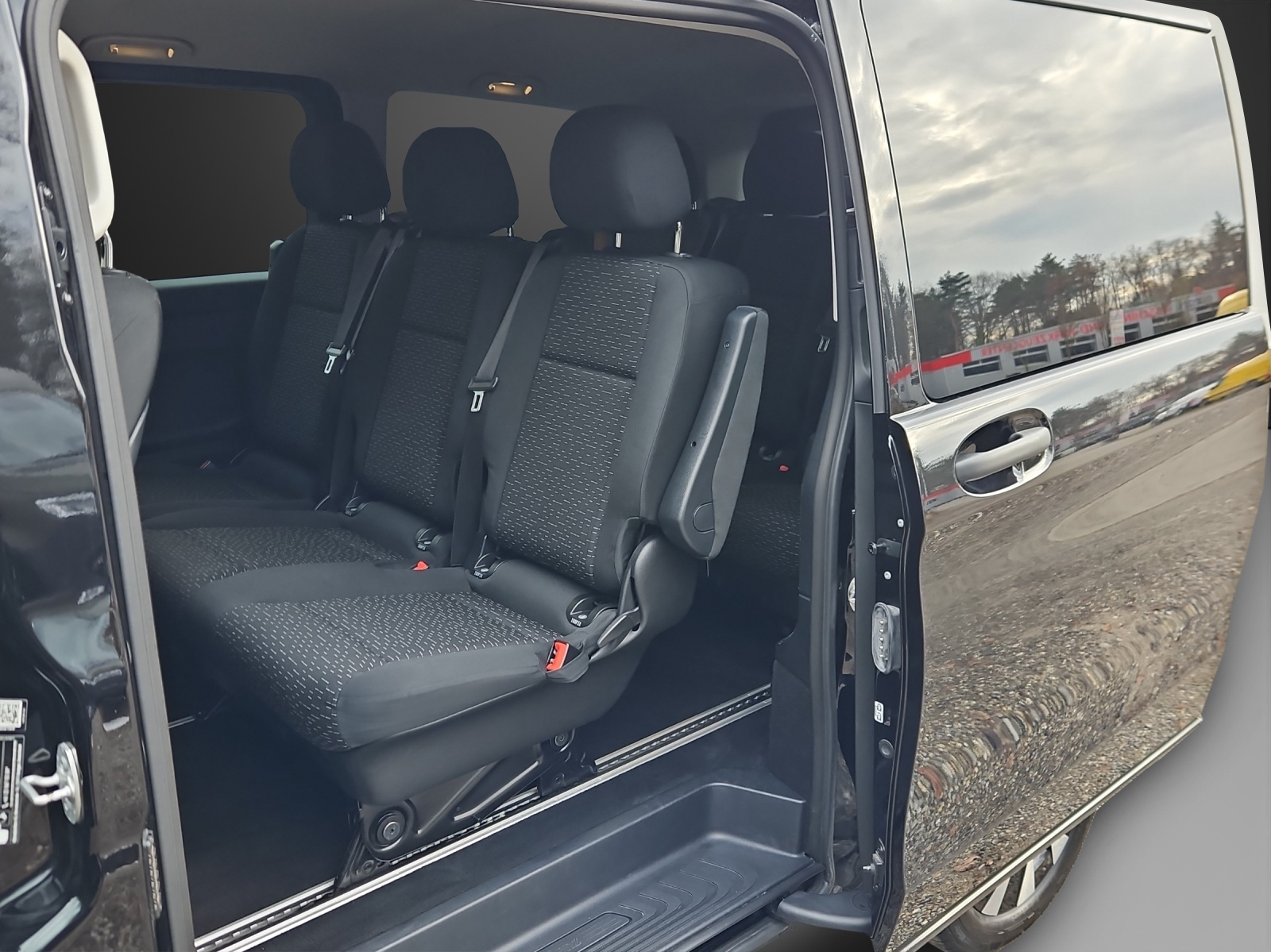 MERCEDES-BENZ Vito 116 CDI Lang Select Tourer 4Matic 9G-Tronic - 9