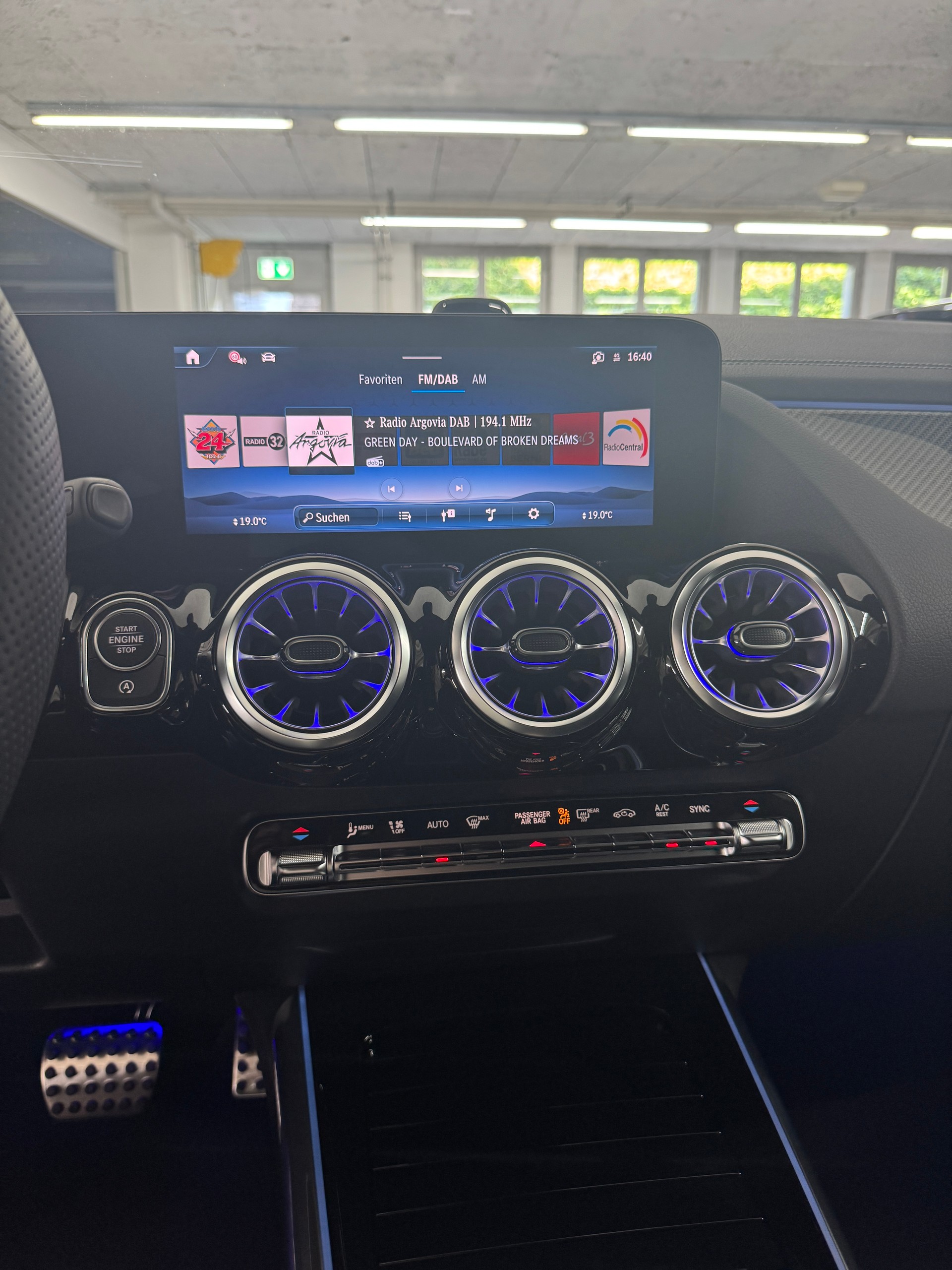 MERCEDES-BENZ GLA 220 d 4MATIC Swiss Star - 8