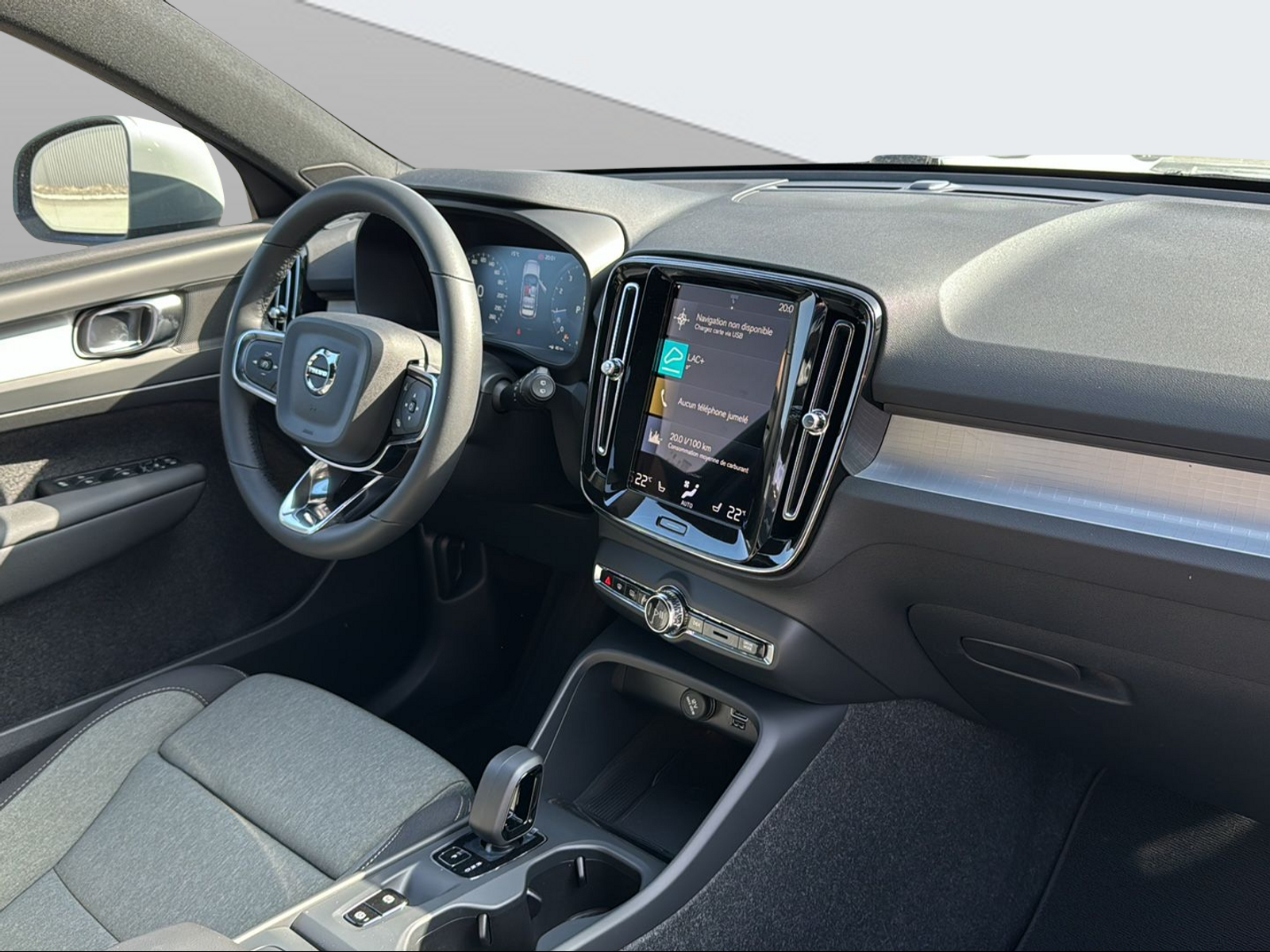 VOLVO XC40 T2 XCITE Geartronic - 7