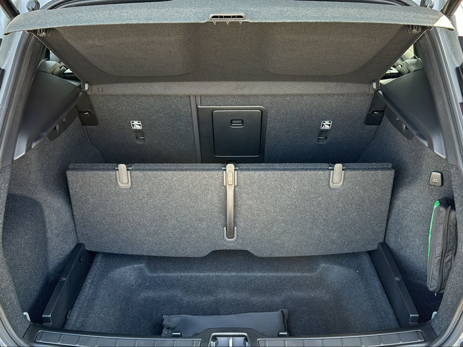 VOLVO XC40 T2 XCITE Geartronic - 15