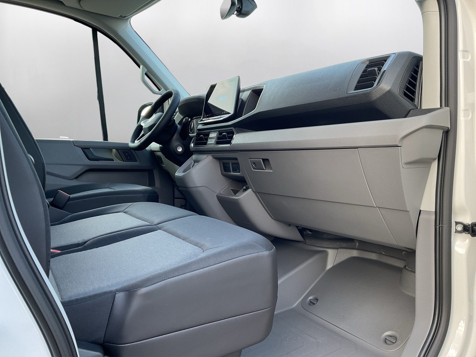 VW Crafter 35 2.0 TDI Entry L3 A - 14