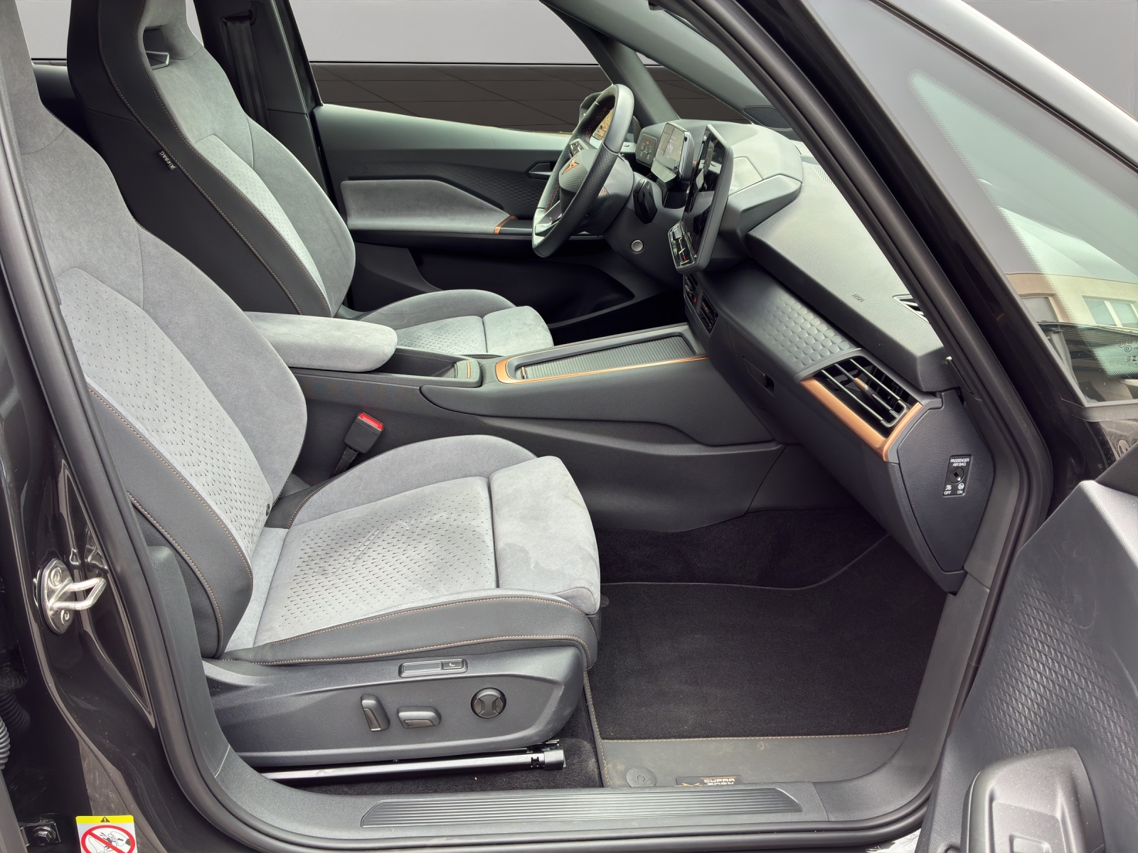 CUPRA Born 79 kWh e-Boost - 12