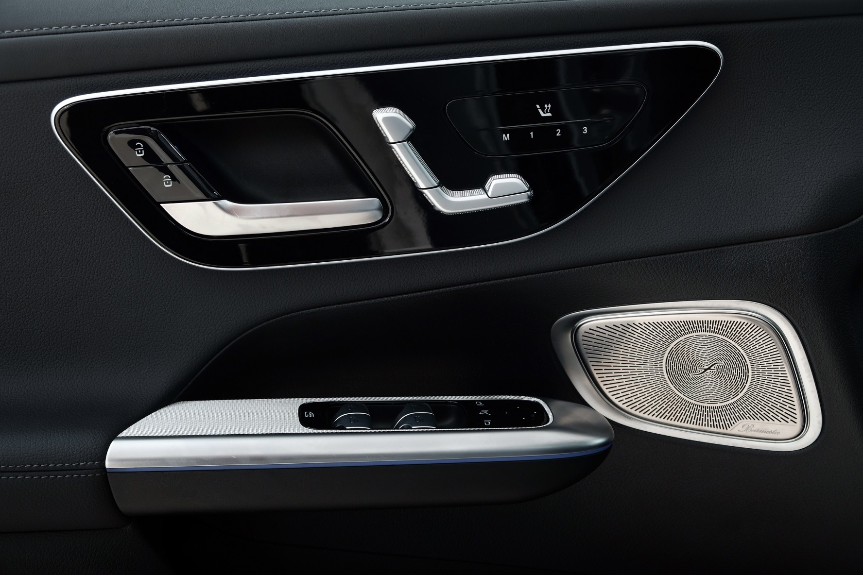 MERCEDES-BENZ GLC 300 e 4Matic 9G-Tronic - 14