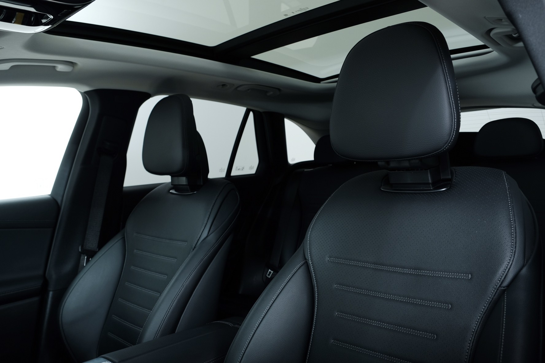 MERCEDES-BENZ GLC 300 e 4Matic 9G-Tronic - 9